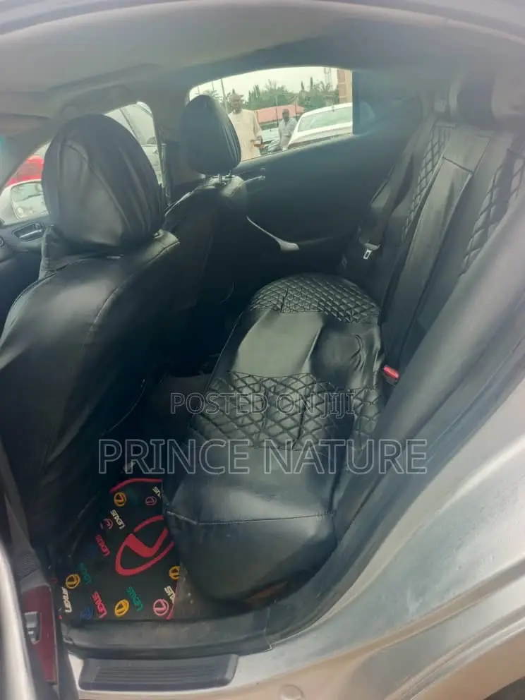 Lexus IS 250 2009 Silver