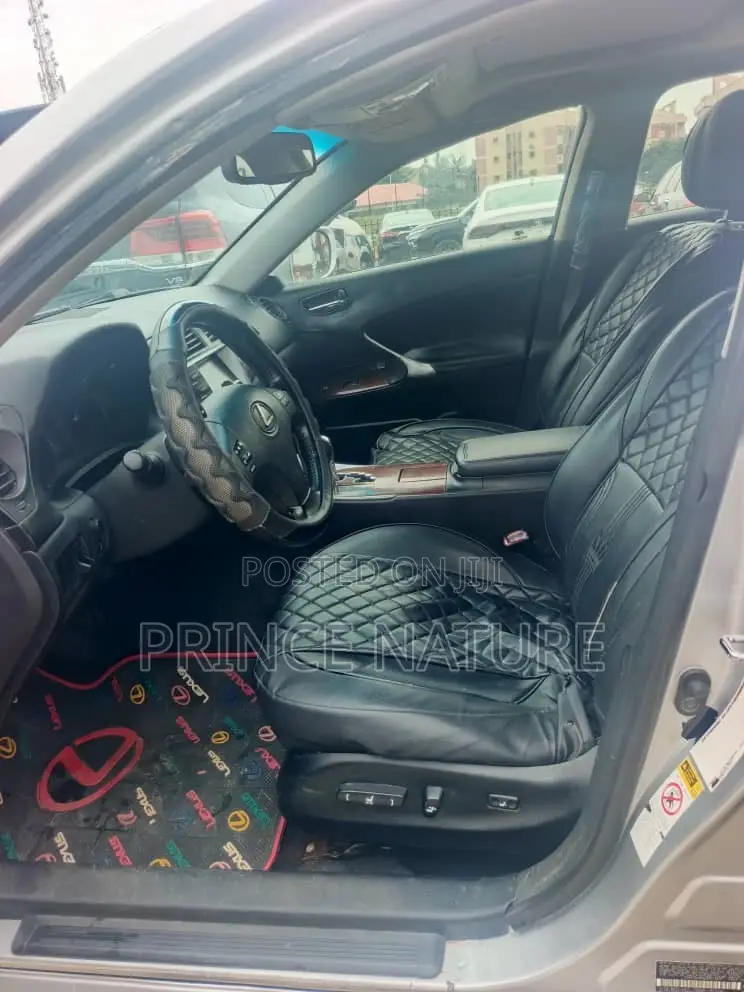 Lexus IS 250 2009 Silver