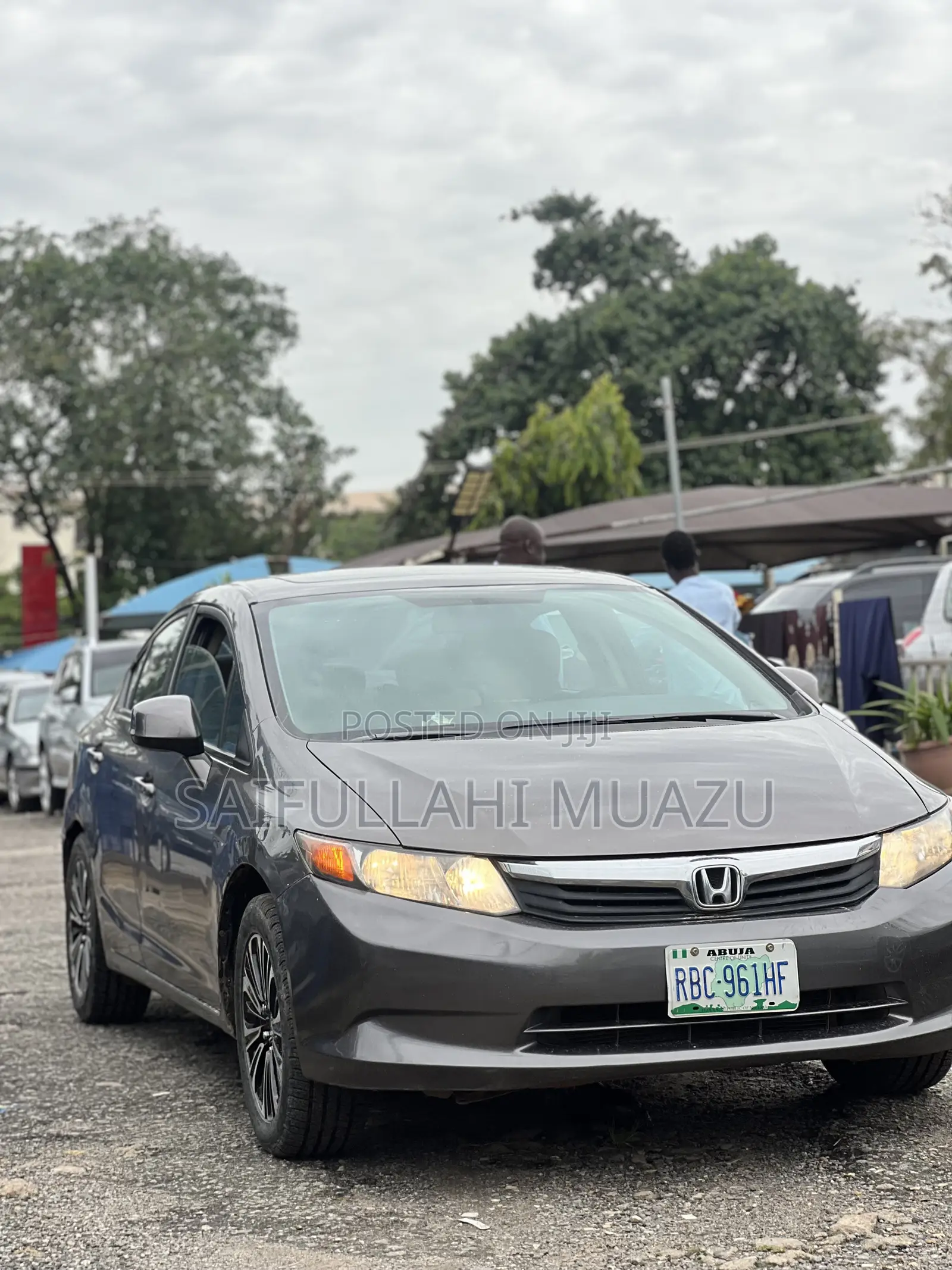 Honda Civic 2012 Gold