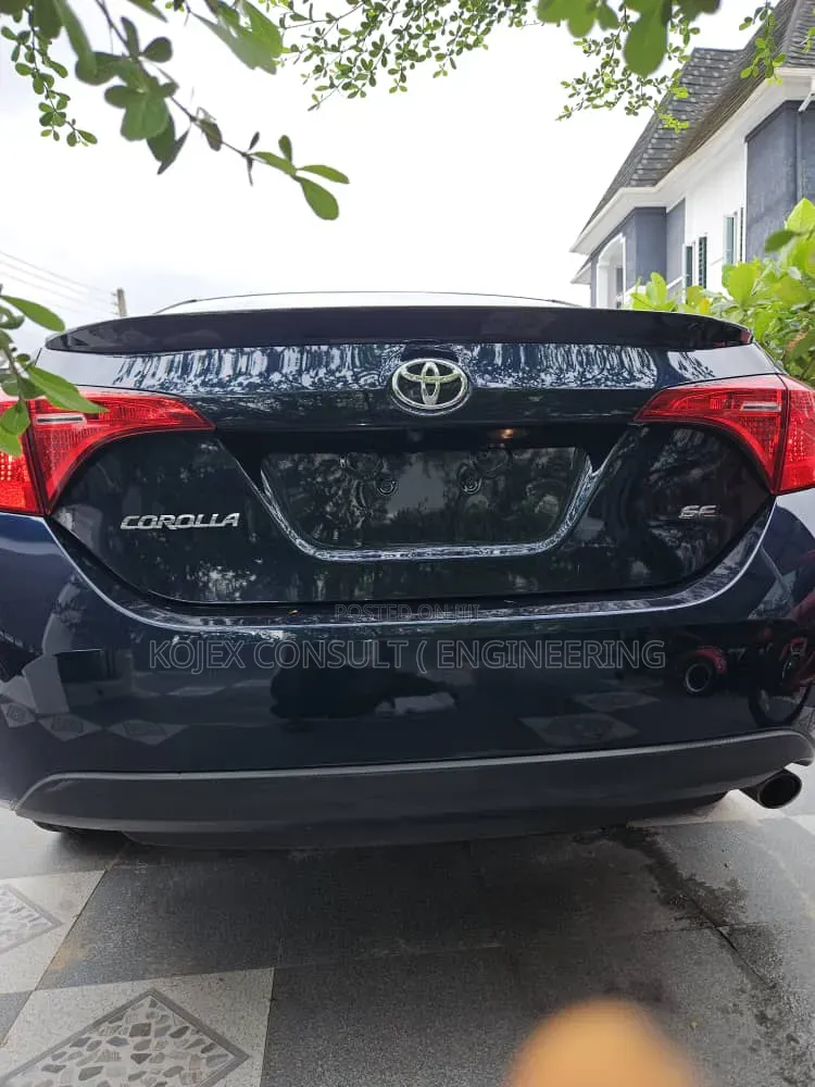 Toyota Corolla SE Special Edition 4dr Sedan (1.8L 4cyl CVT) 2017 Black