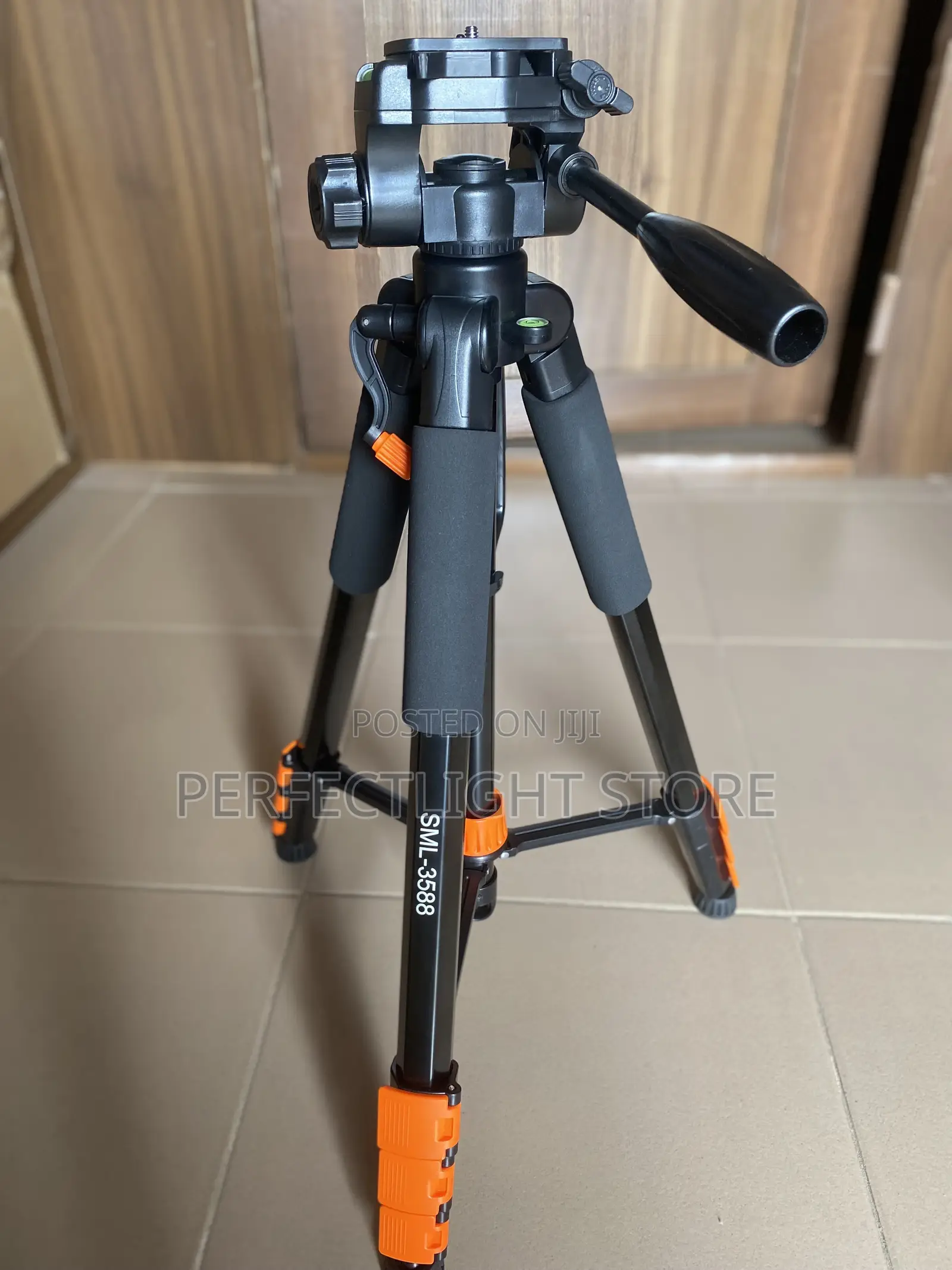 Heavy Duty Tripod