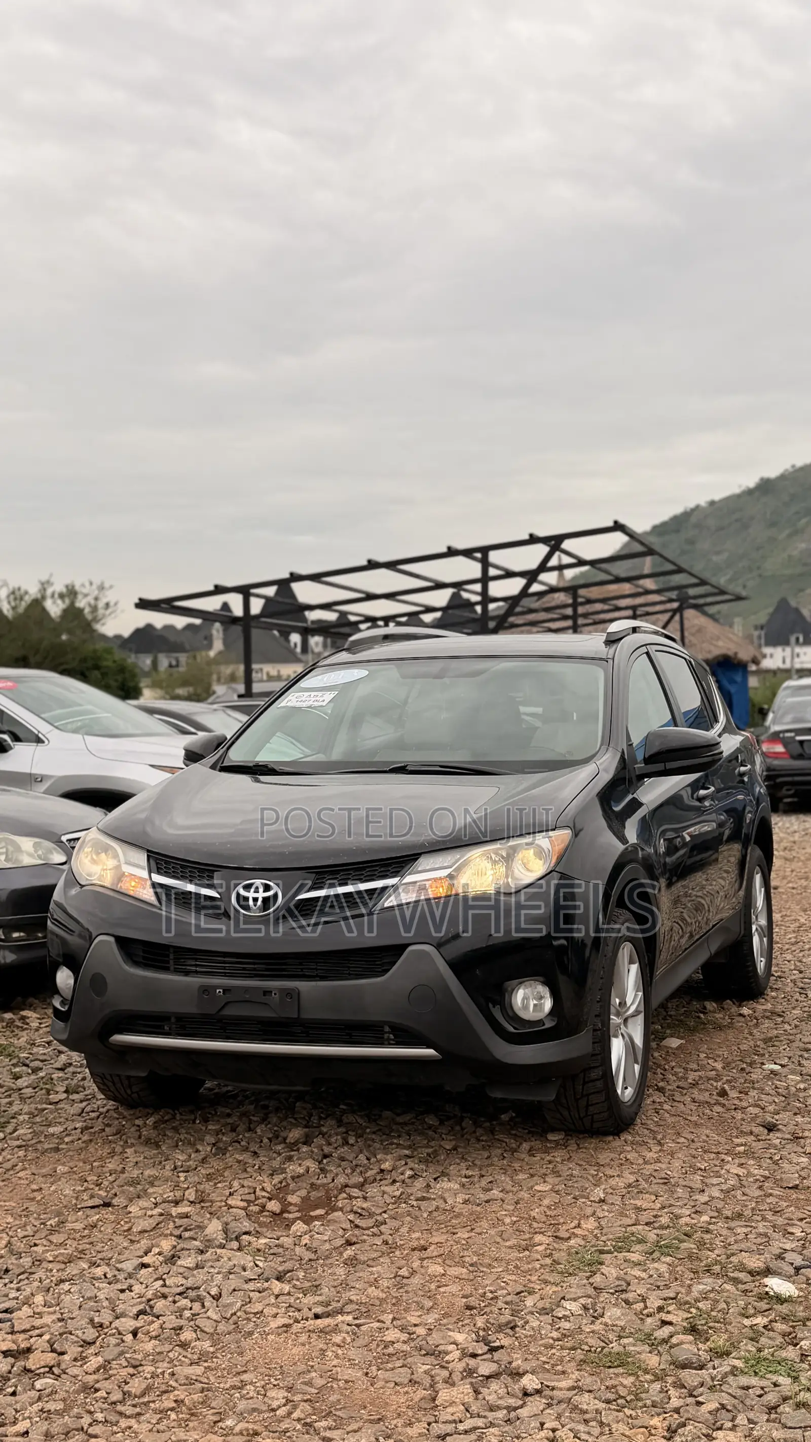 Toyota RAV4 Limited AWD (2.5L 4cyl 6A) 2013 Black