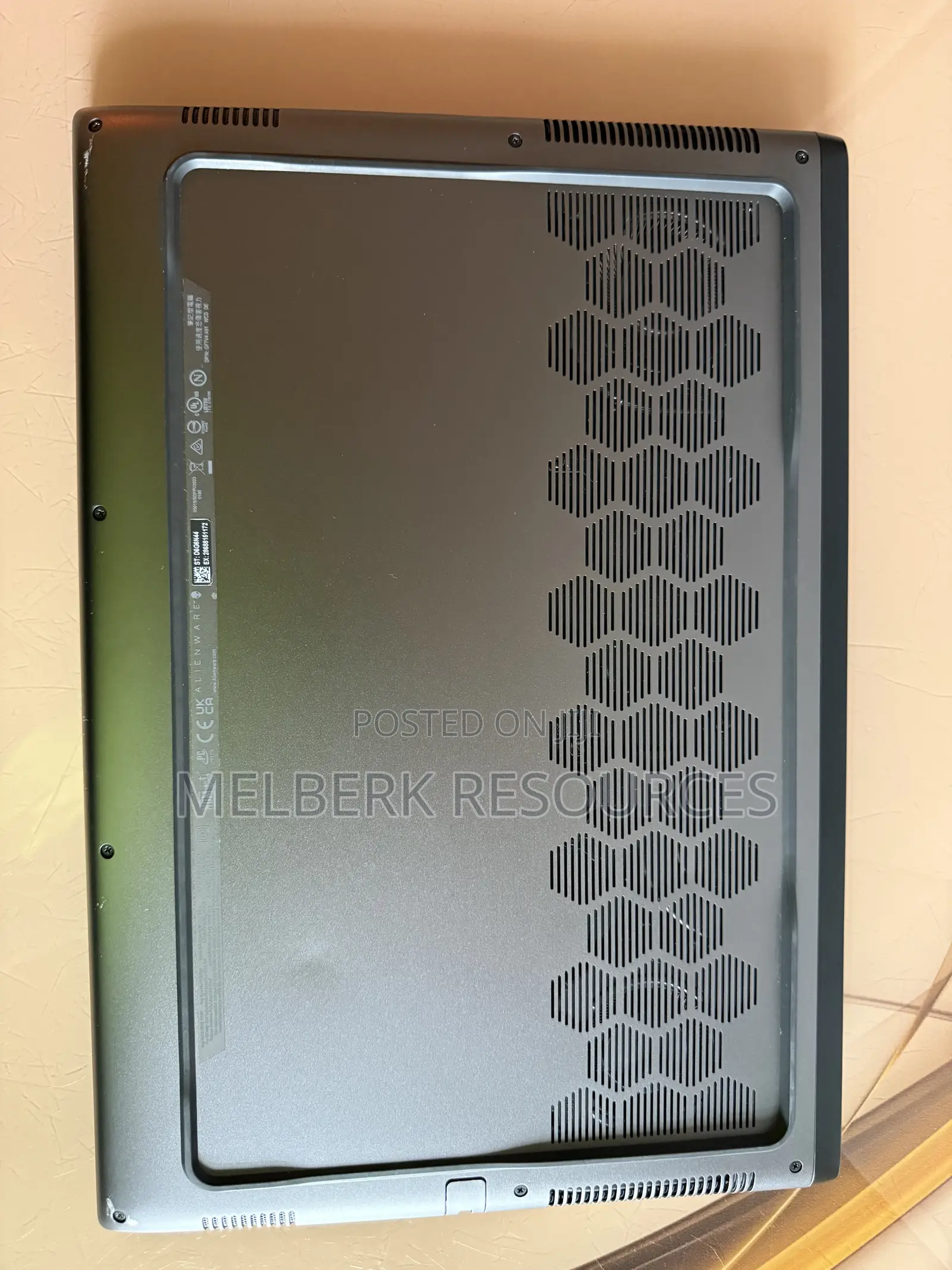Laptop Alienware M16 R2 32GB Intel Core Ultra 7 SSD 1T