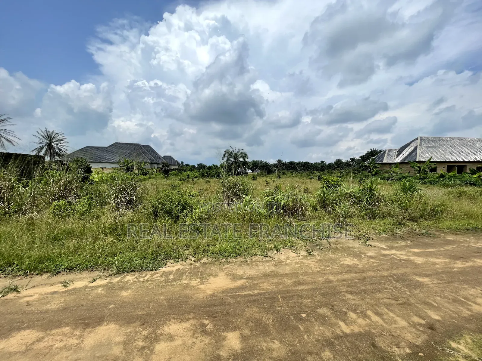 A Nice Parcel of Land Off Aka Numg Udoe Road, Ikot Obiodongho