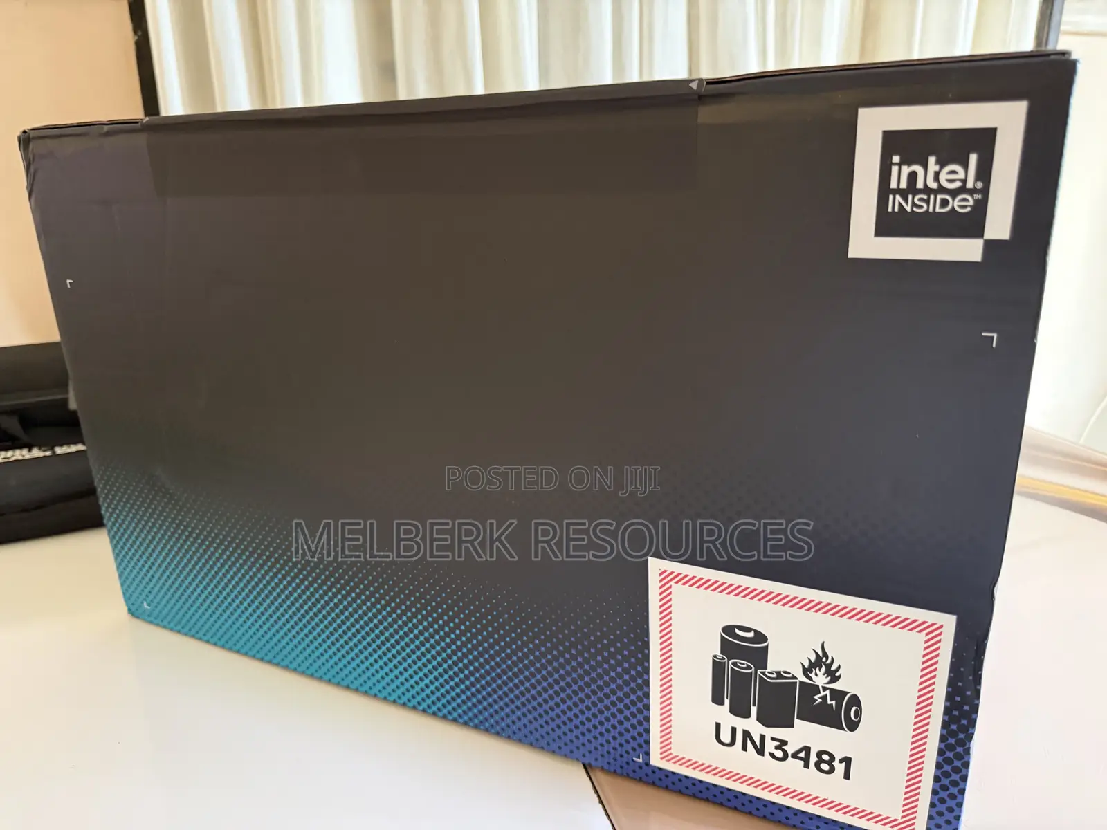New Laptop Dell Alienware Aurora 16 16GB Intel Core 7 SSD 1T