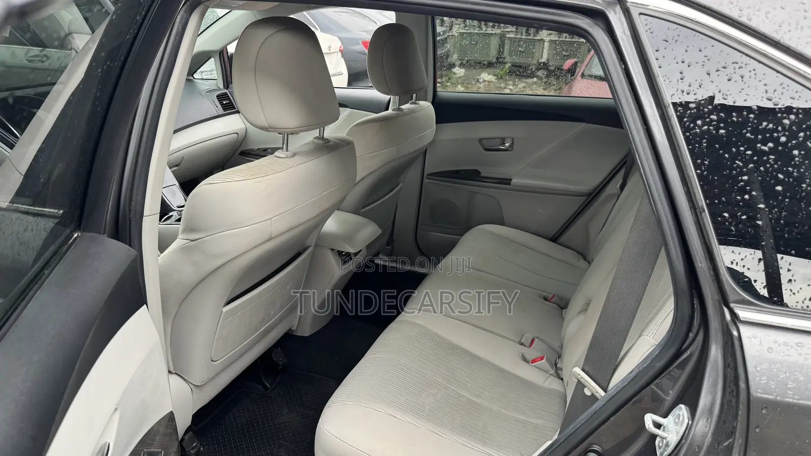 Toyota Venza LE 2014 Gray