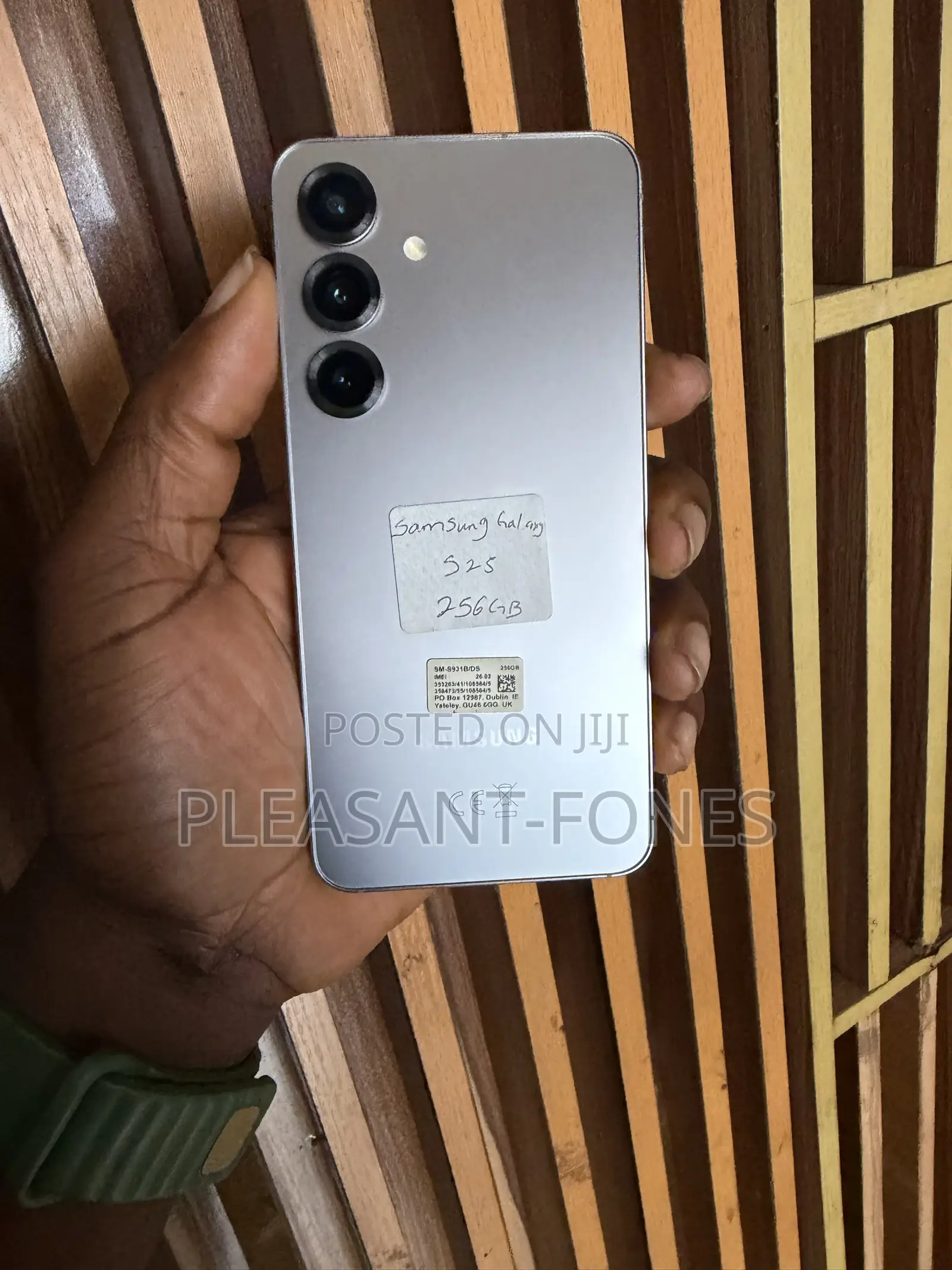 Samsung Galaxy S25 256 GB Silver