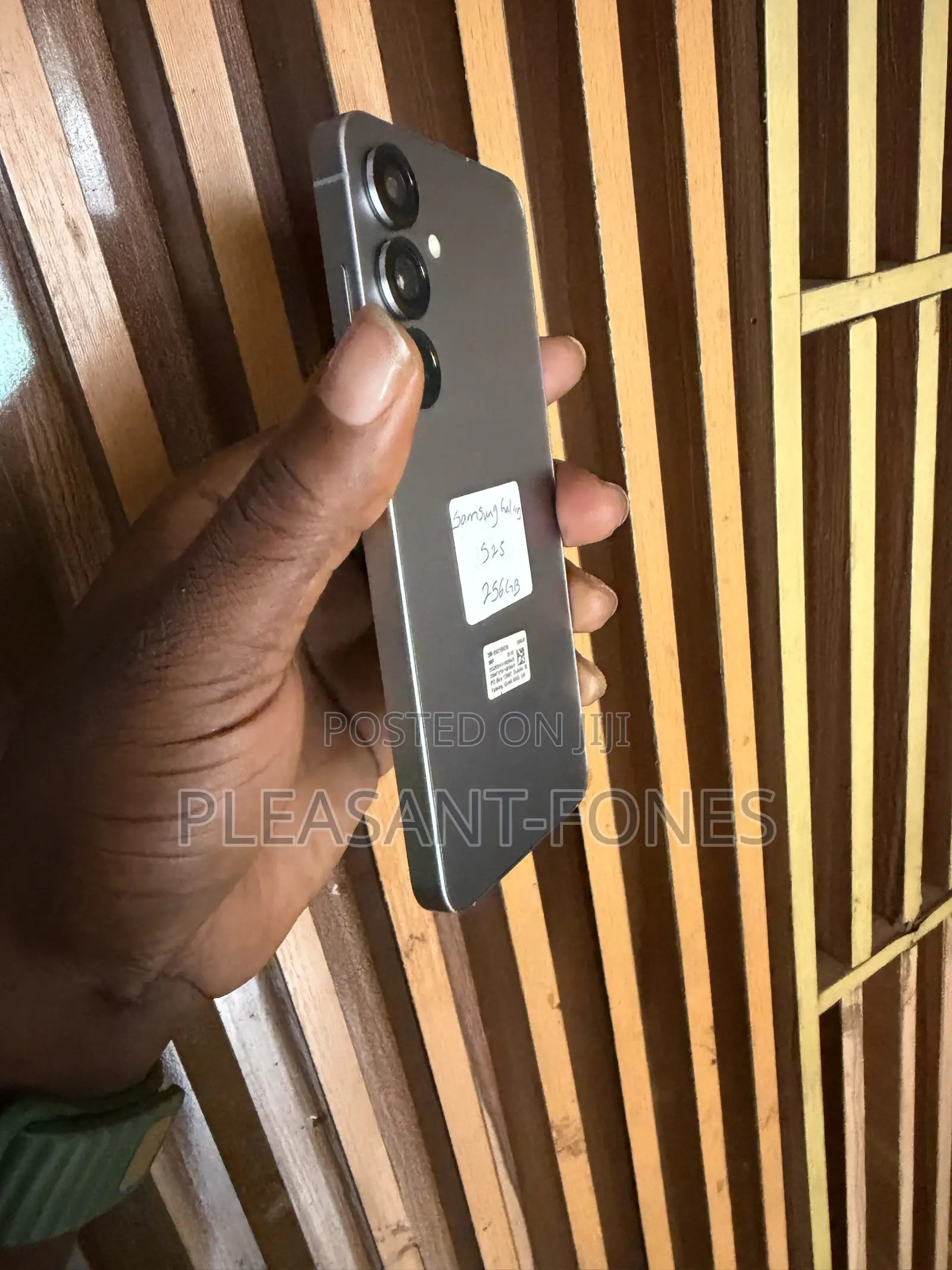 Samsung Galaxy S25 256 GB Silver