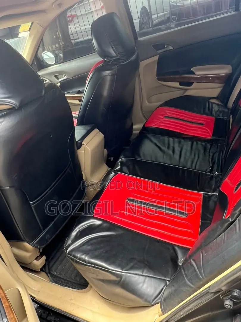 Honda Accord 2010 Black