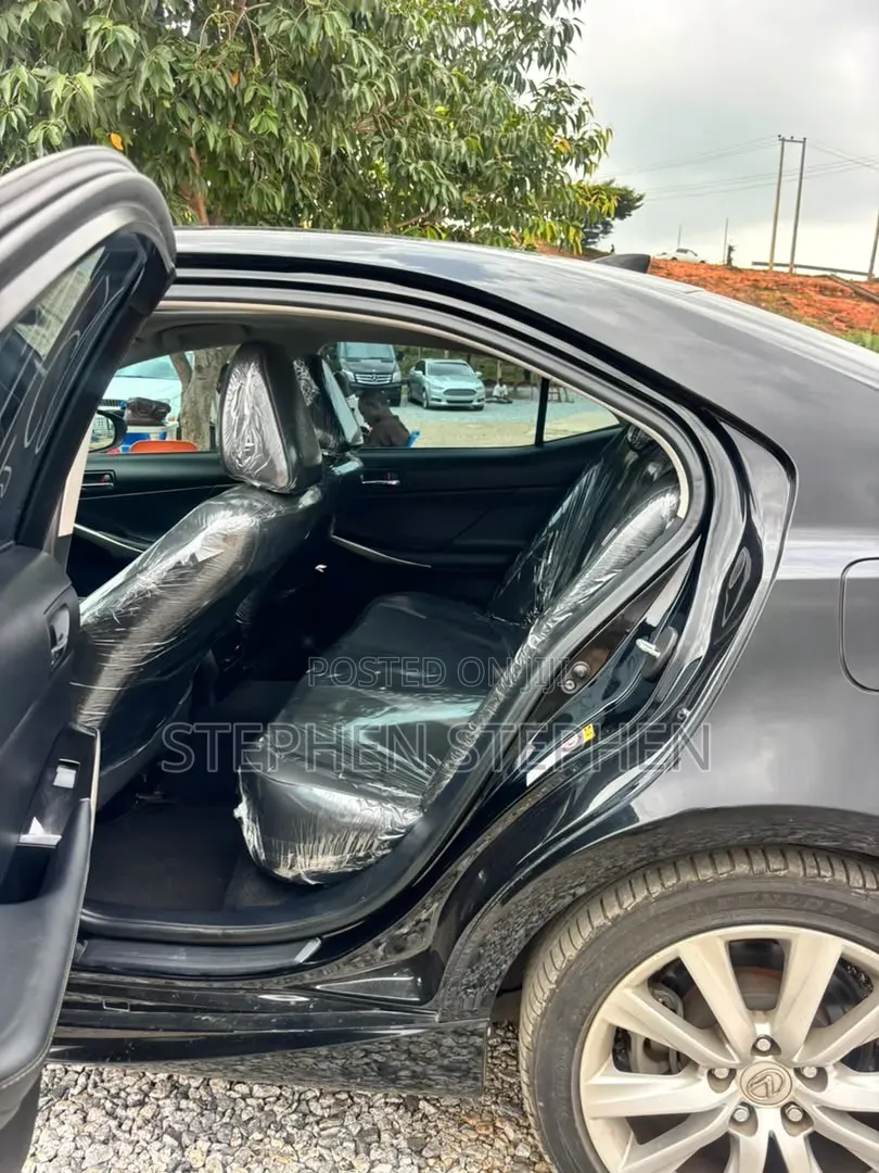 Lexus IS 250 4WD 2014 Black