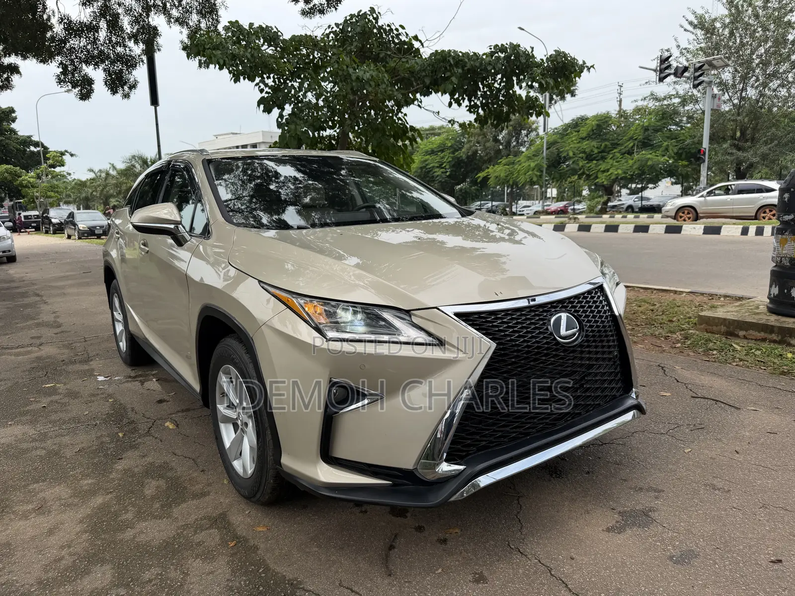Lexus RX 350 AWD 2018 Gold