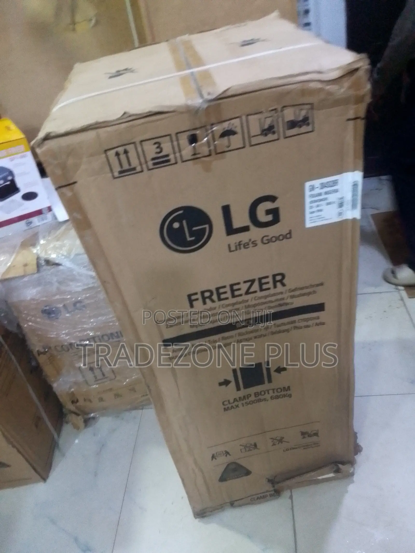 Spacious LG 168L Freezer – Perfect for Food Storage