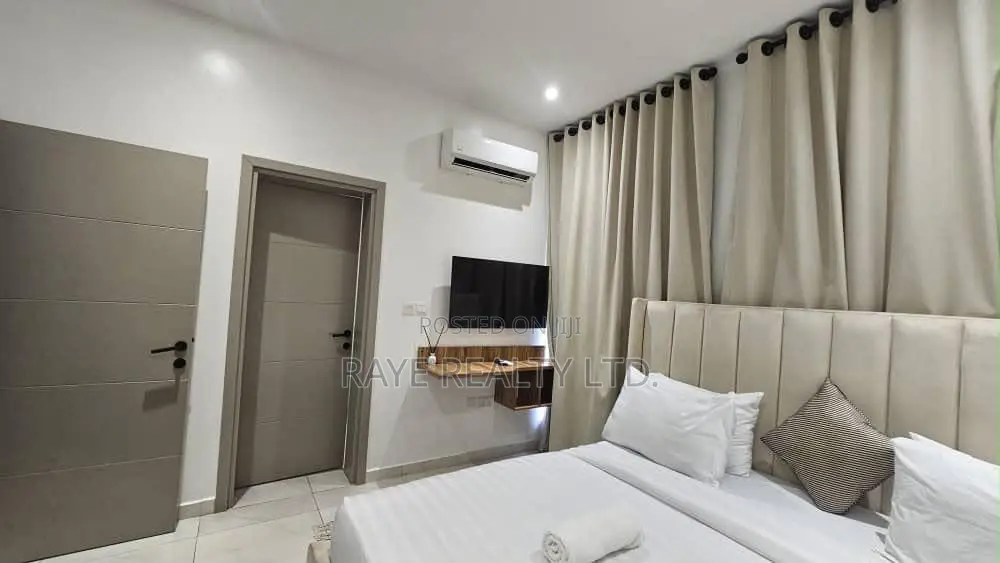 Furnished 3bdrm Apartment in Adeniyi Jones for sale