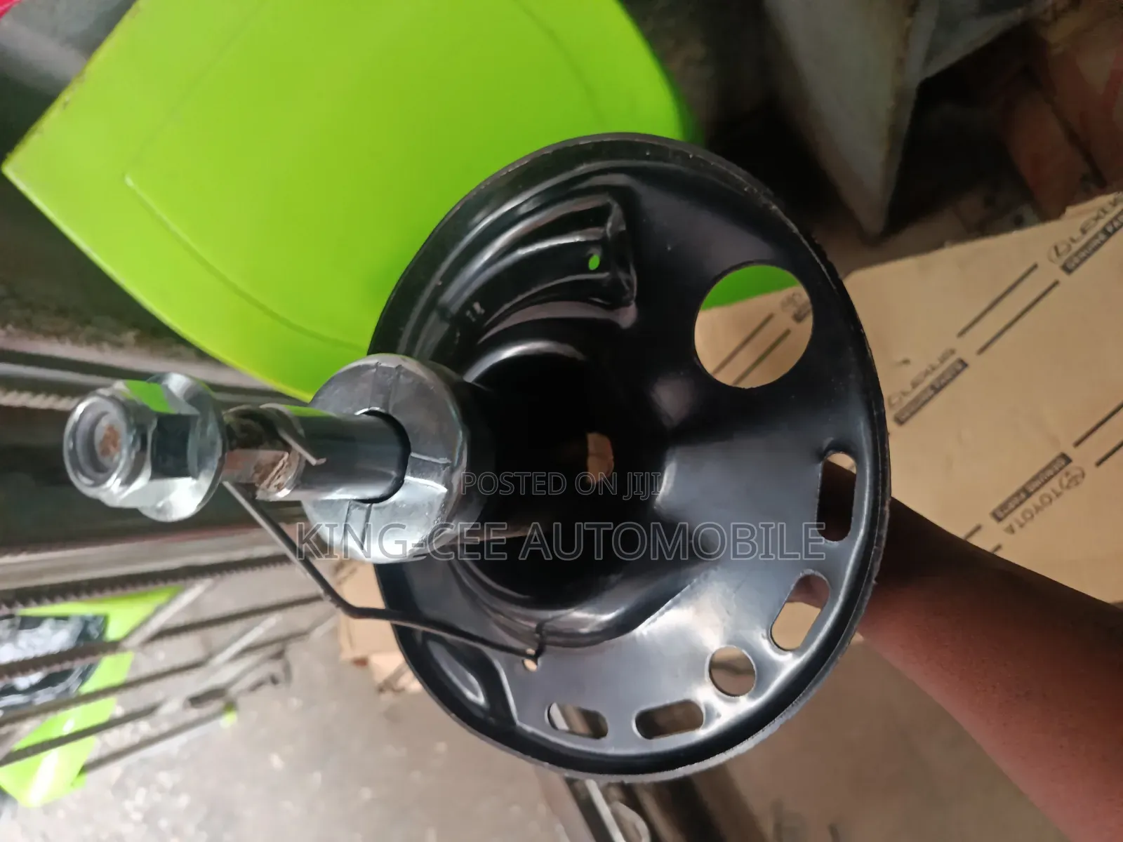 Front Shock Absorber Toyota Rav4, Nx200