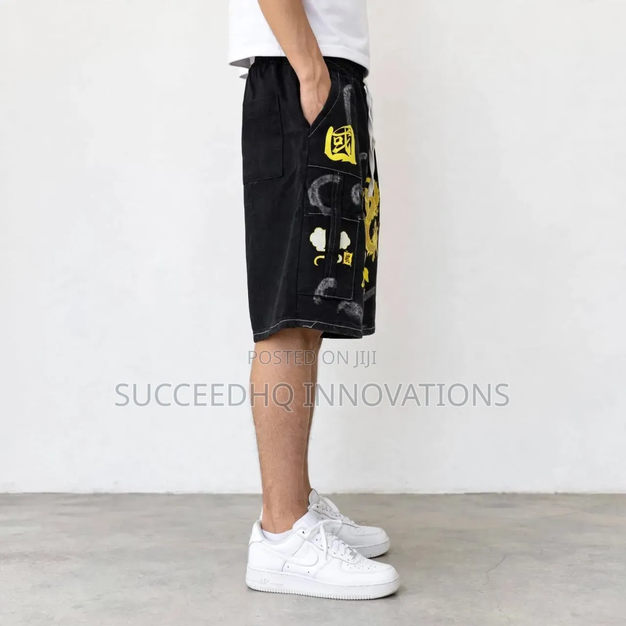 Men's Black Baggy Cargo Shorts Dragon Graphic Print Streetwear