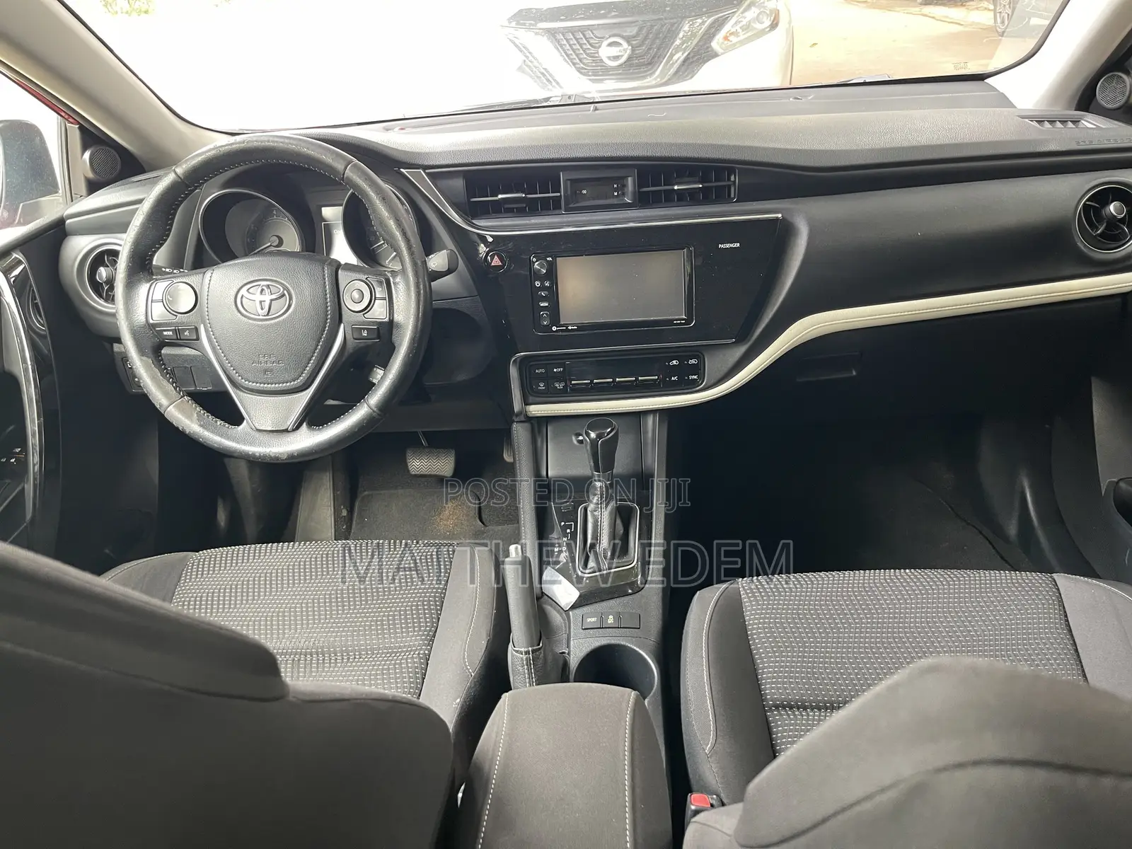 Toyota Corolla L 4dr Sedan (1.8L 4cyl CVT) 2017 Red