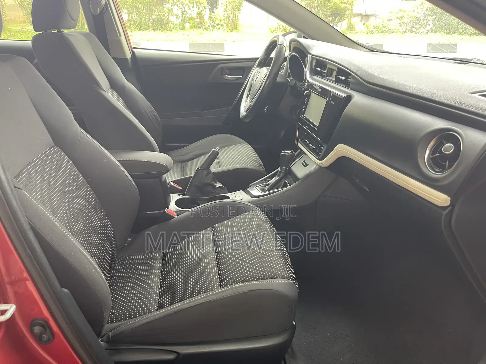 Toyota Corolla L 4dr Sedan (1.8L 4cyl CVT) 2017 Red
