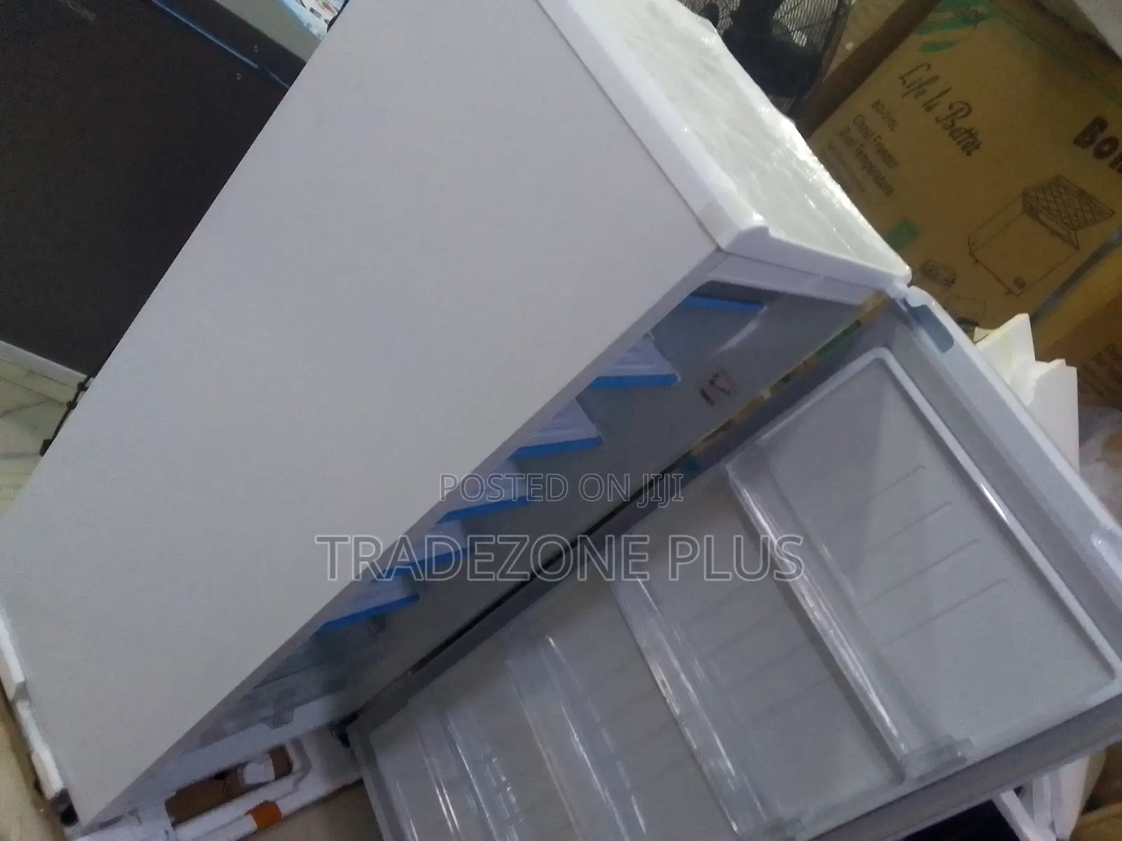 Spacious 168L LG Upright Freezer for Sale