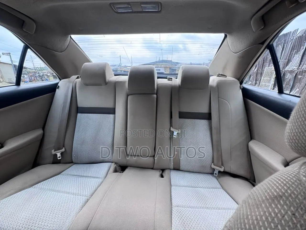 Toyota Camry SE 4dr Sedan (2.5L 4cyl 6A) 2013 Silver