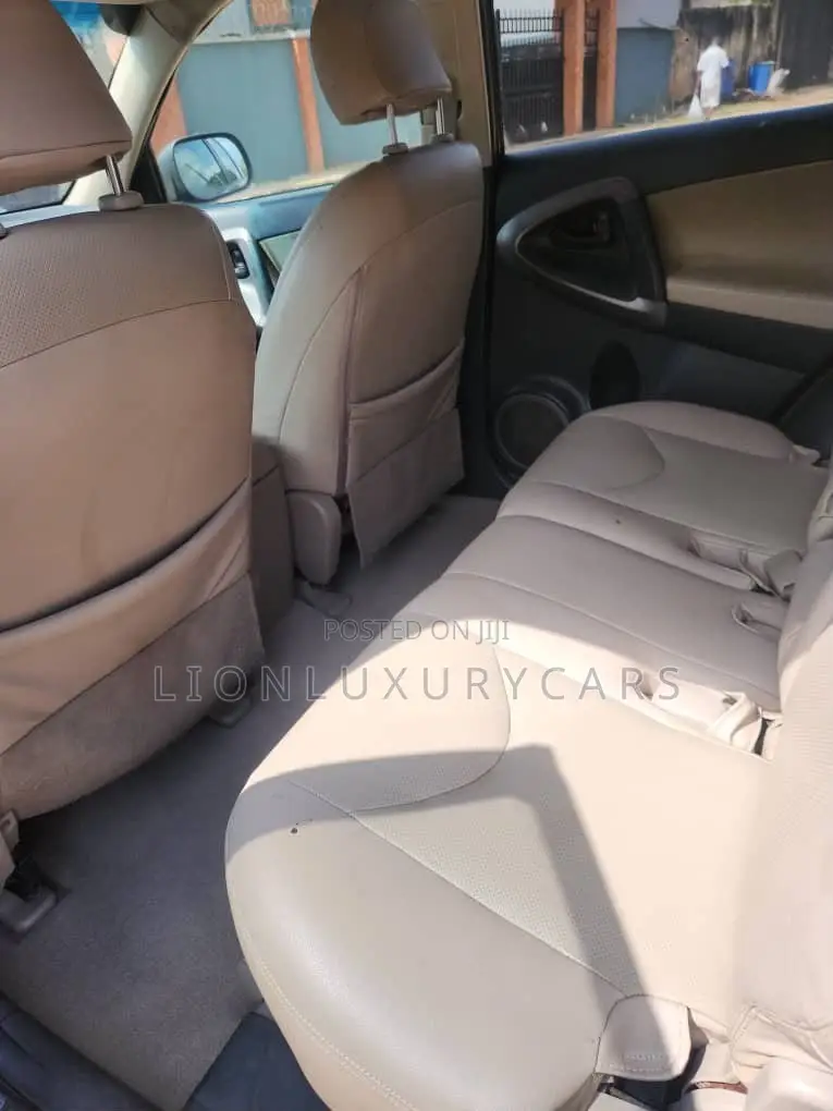 Toyota RAV4 2007 Blue