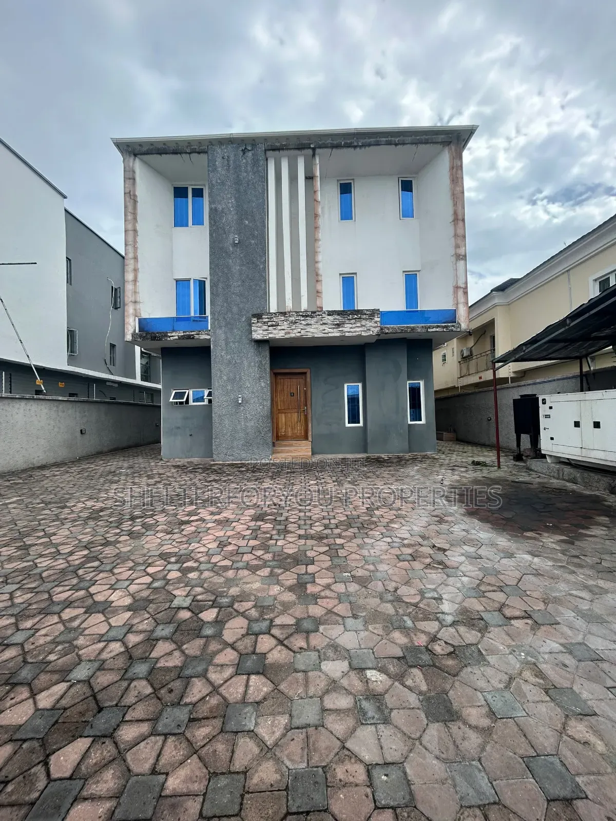 2bdrm Apartment in Lekki Expressway for rent