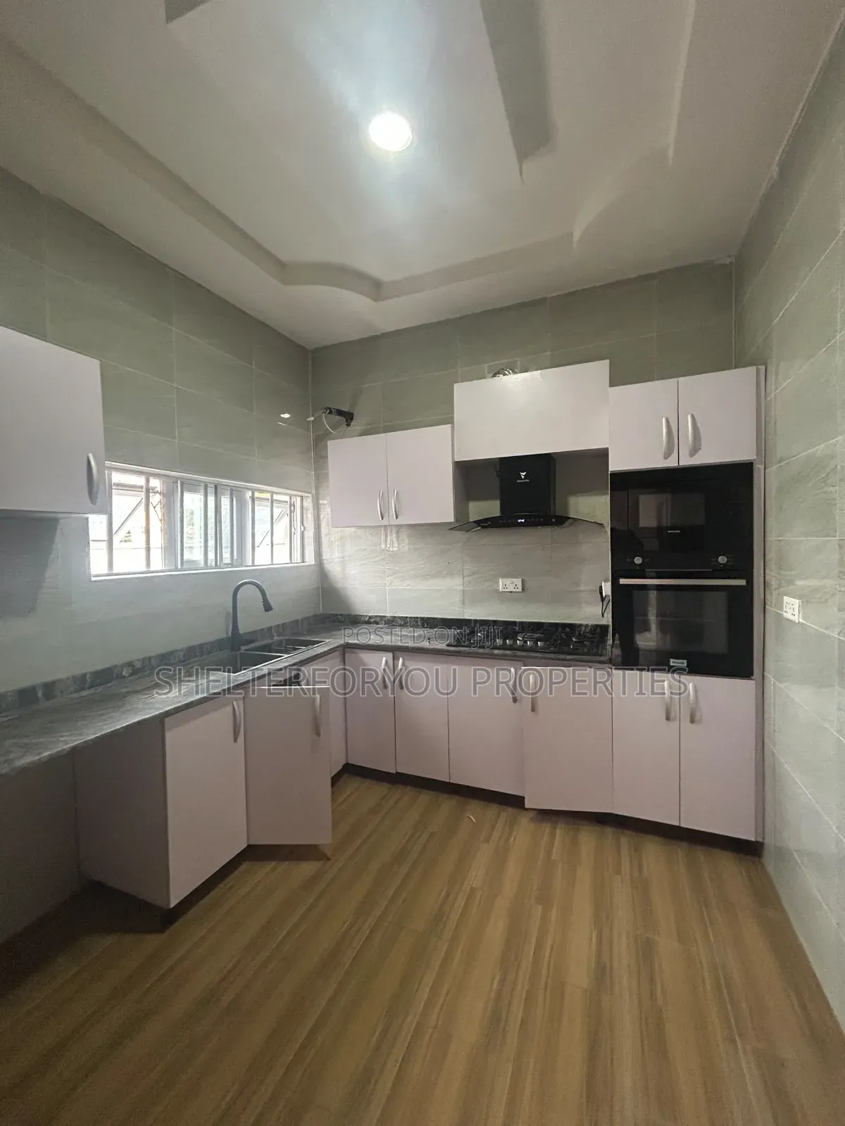 2bdrm Apartment in Lekki Expressway for rent