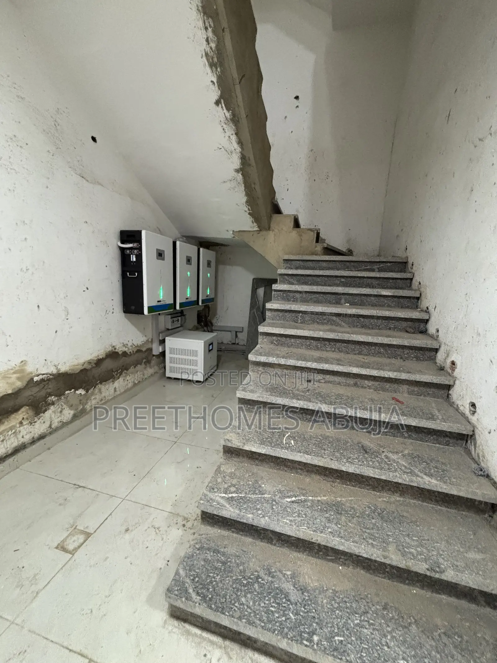 7bdrm Mansion in Maitama Fct for sale