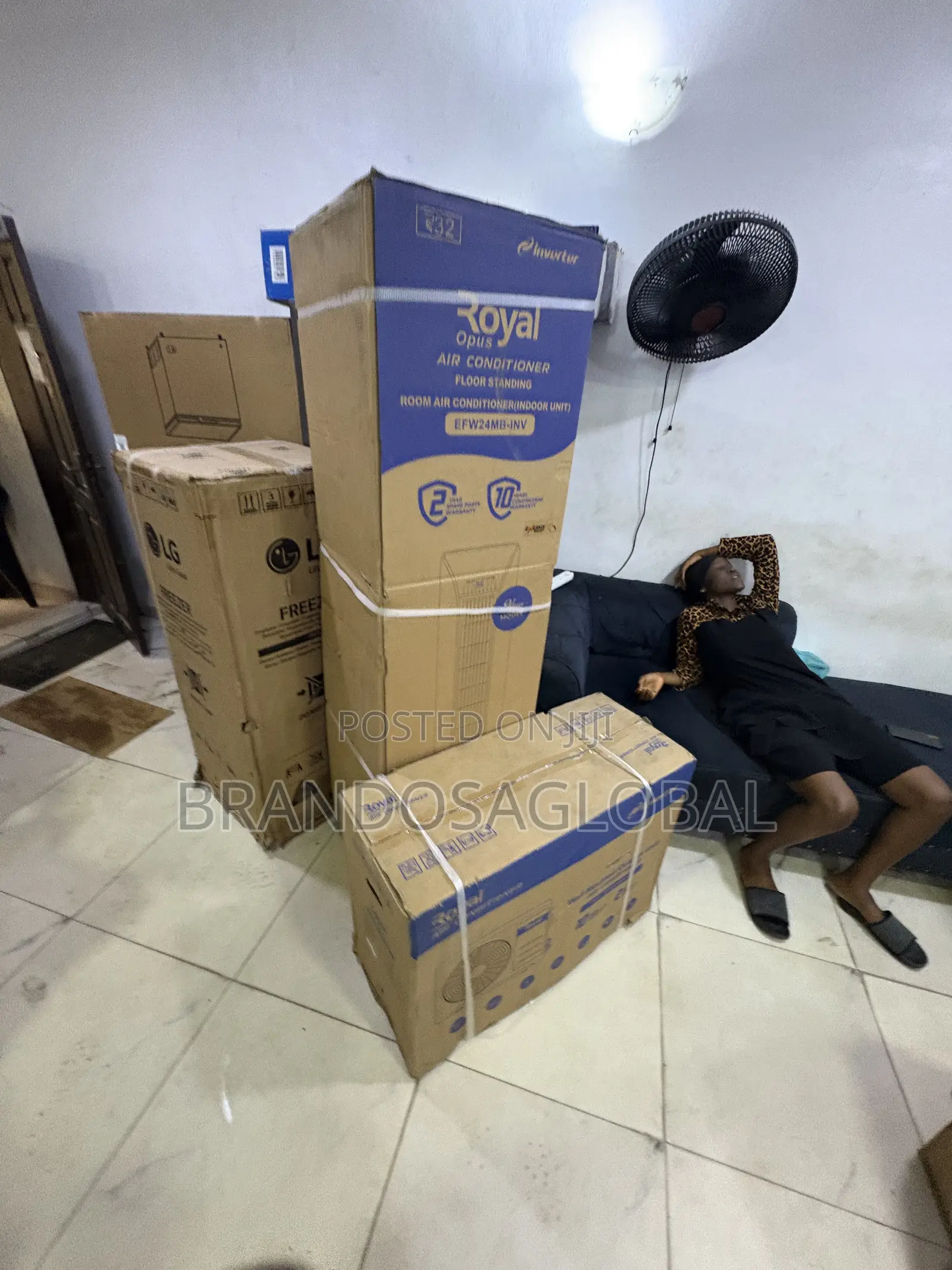 Royal 3 Ton Inverter Floor AC EFW24MB-INV