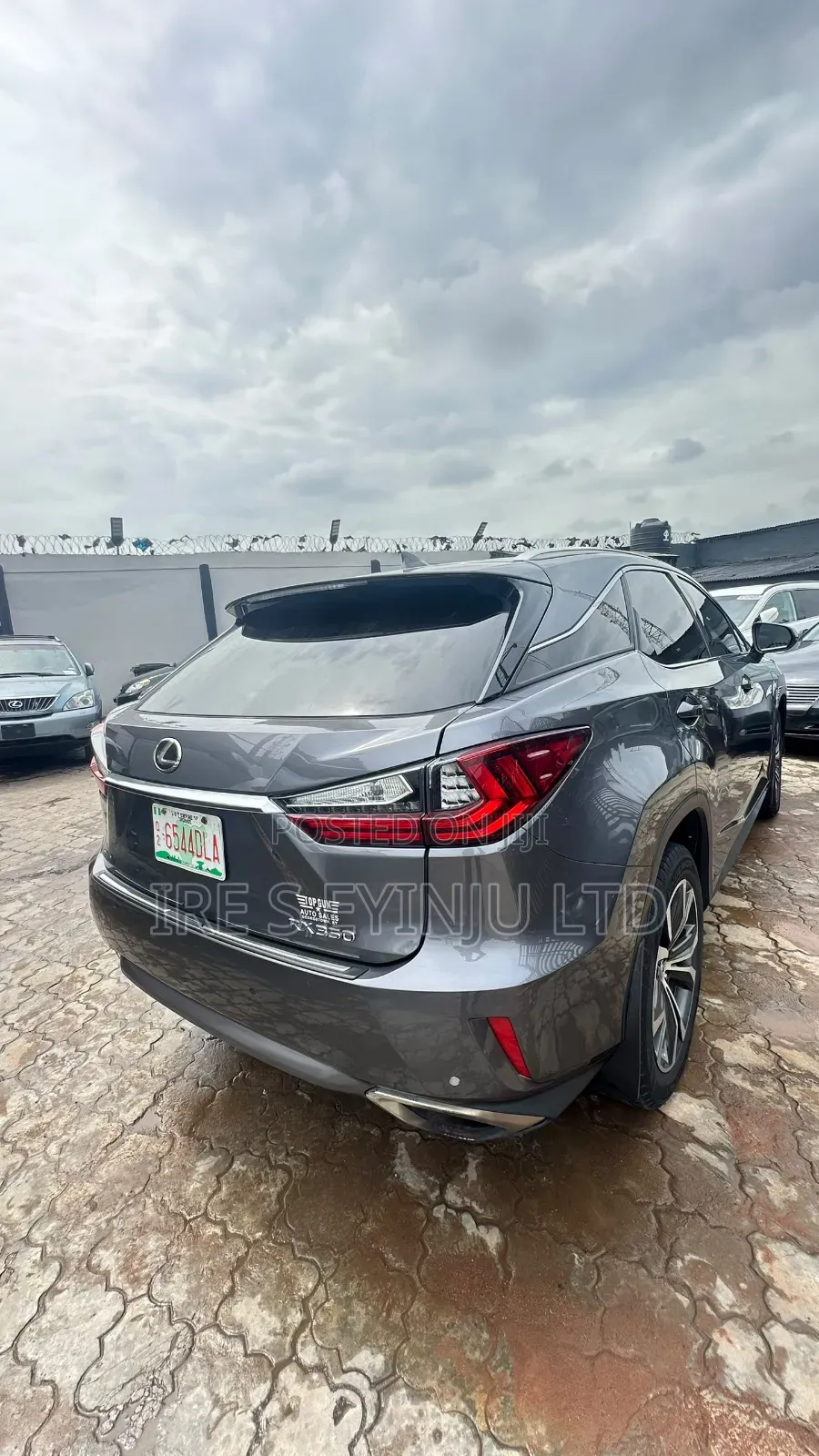 Lexus RX 350 FWD 2017 Gray