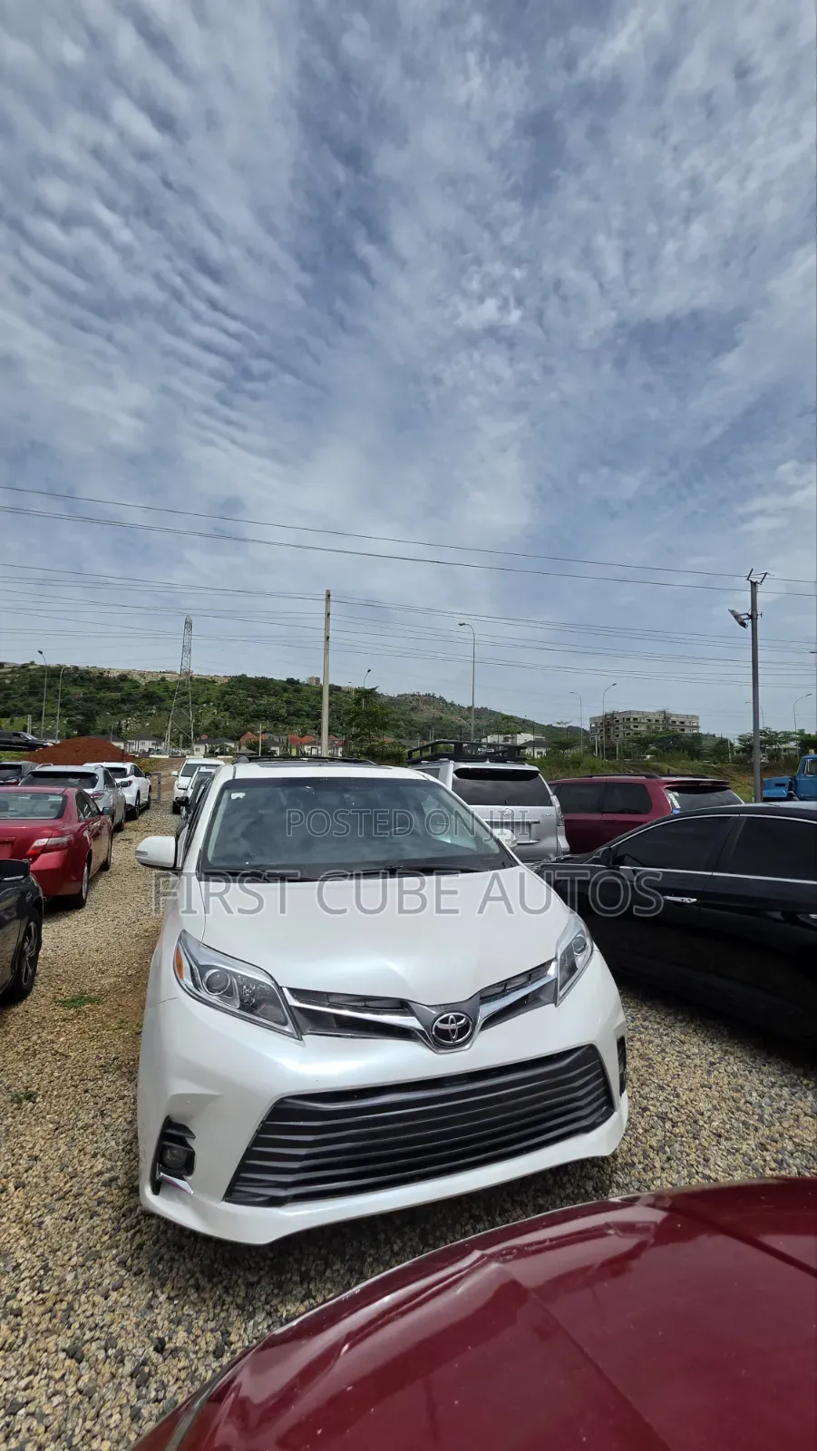 Toyota Sienna Limited Premium 7 Passenger (3.5L 6cyl 8A) 2016 White