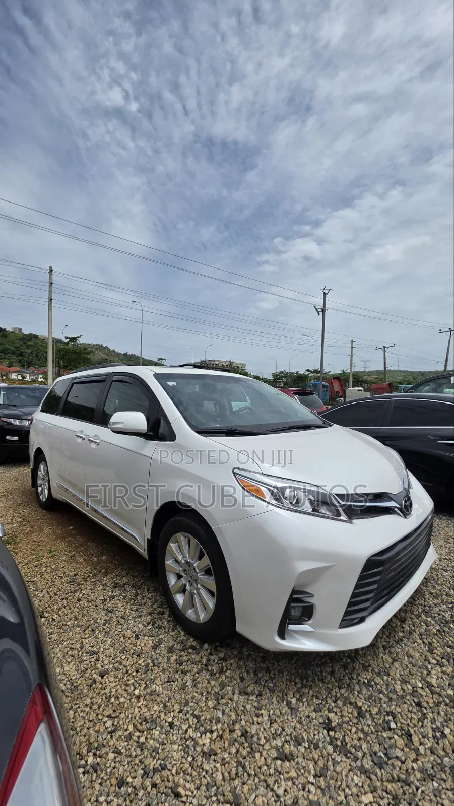 Toyota Sienna Limited Premium 7 Passenger (3.5L 6cyl 8A) 2016 White