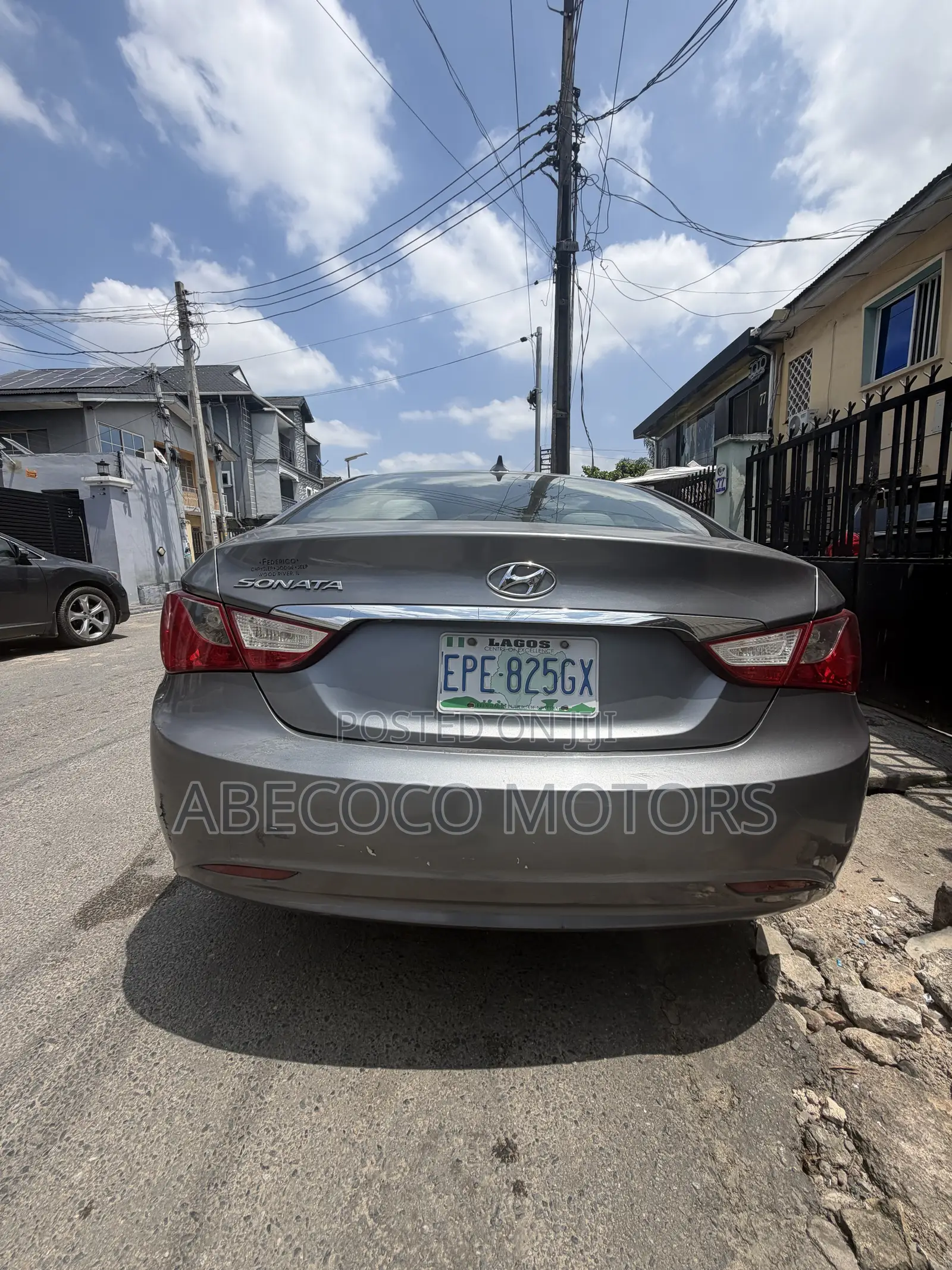 Hyundai Sonata GLS Sedan FWD (2.4L 4cyl 6A) 2011 Gray
