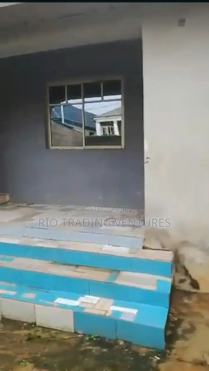 2bdrm Bungalow in Ifo for sale