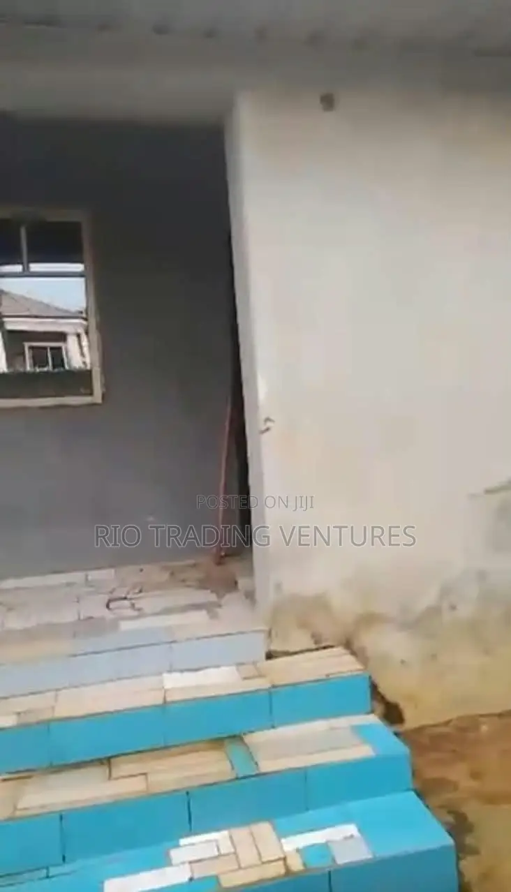 2bdrm Bungalow in Ifo for sale