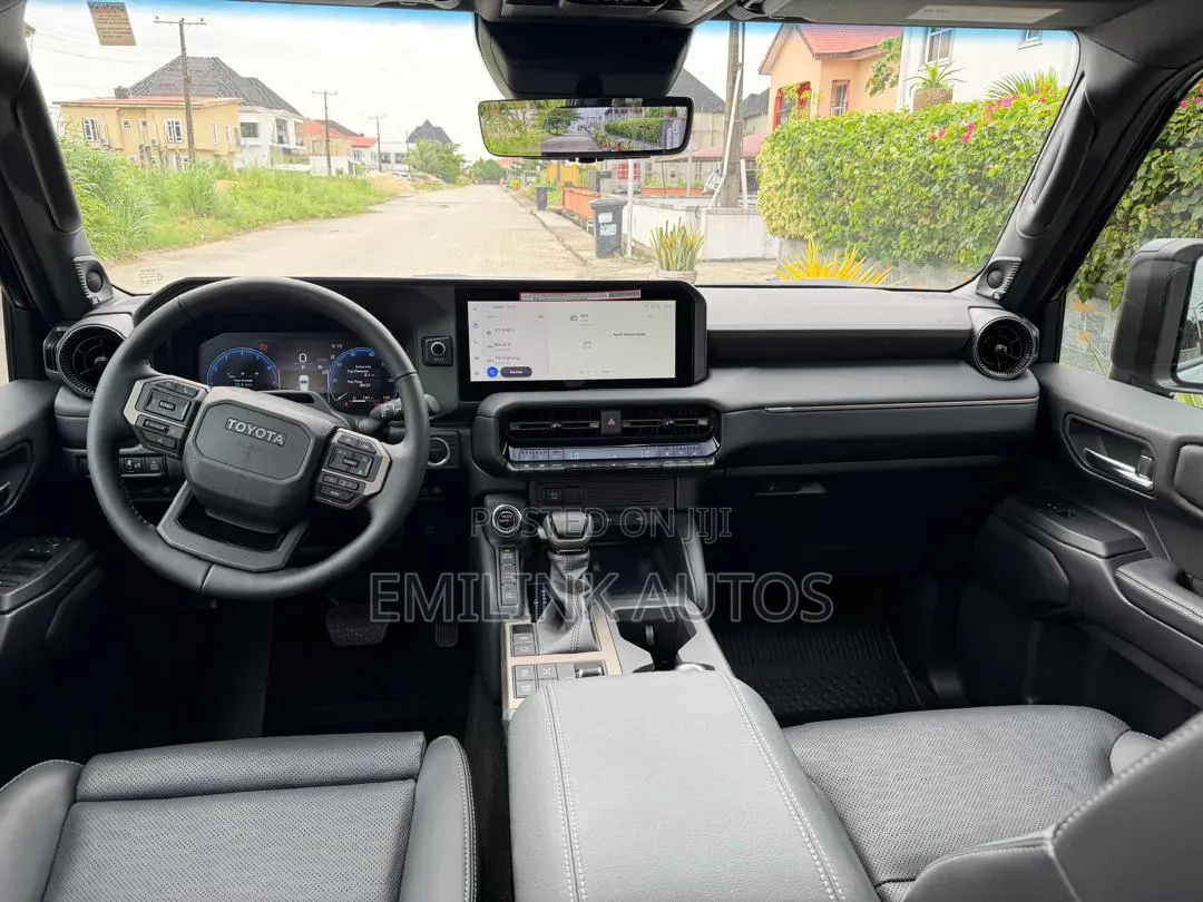 New Toyota Land Cruiser Prado 2026 Black