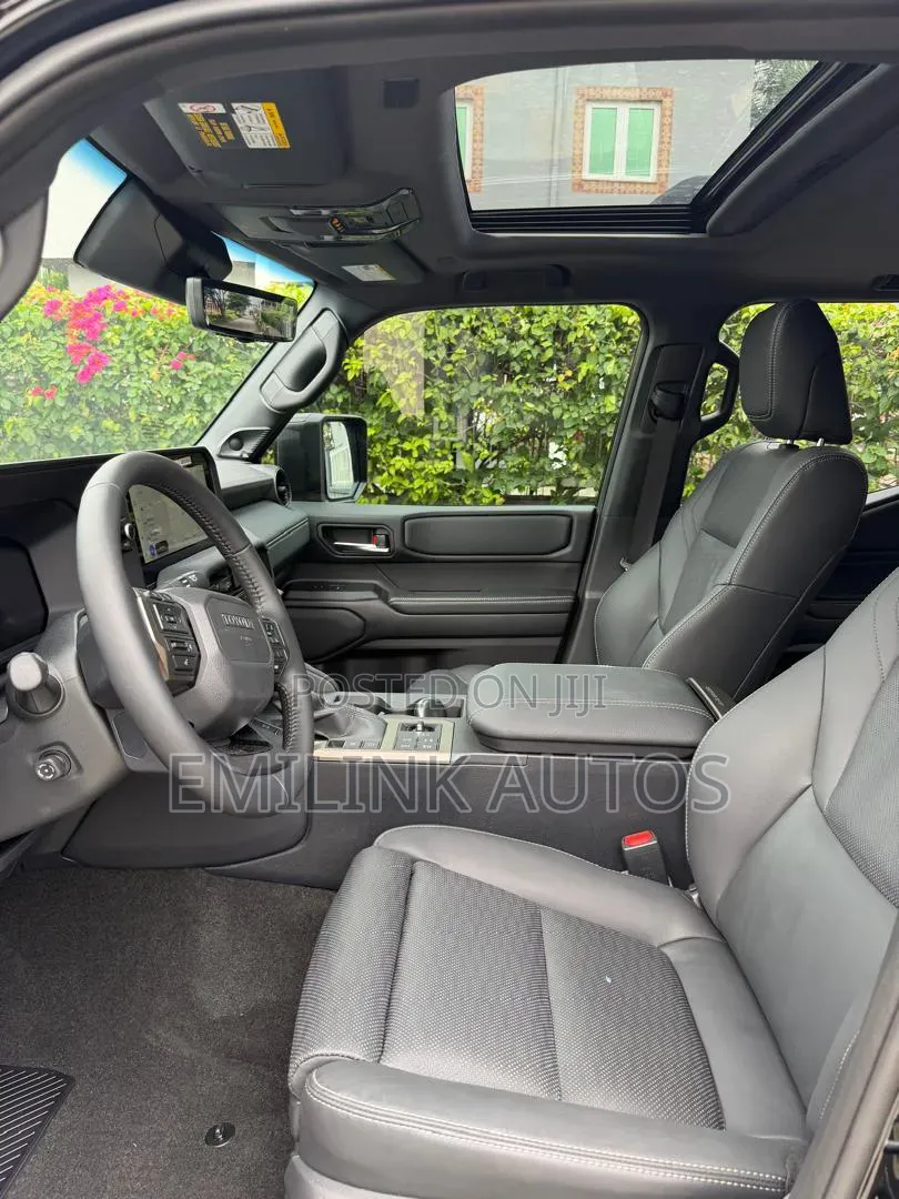 New Toyota Land Cruiser Prado 2026 Black