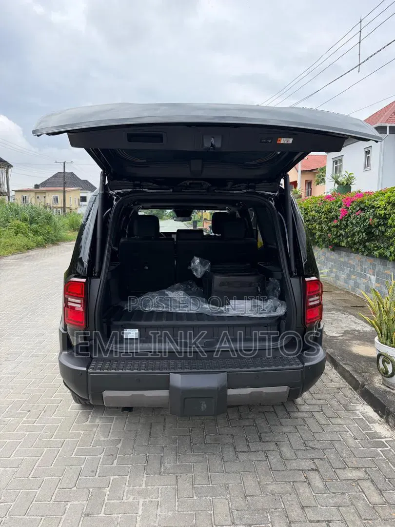 New Toyota Land Cruiser Prado 2026 Black