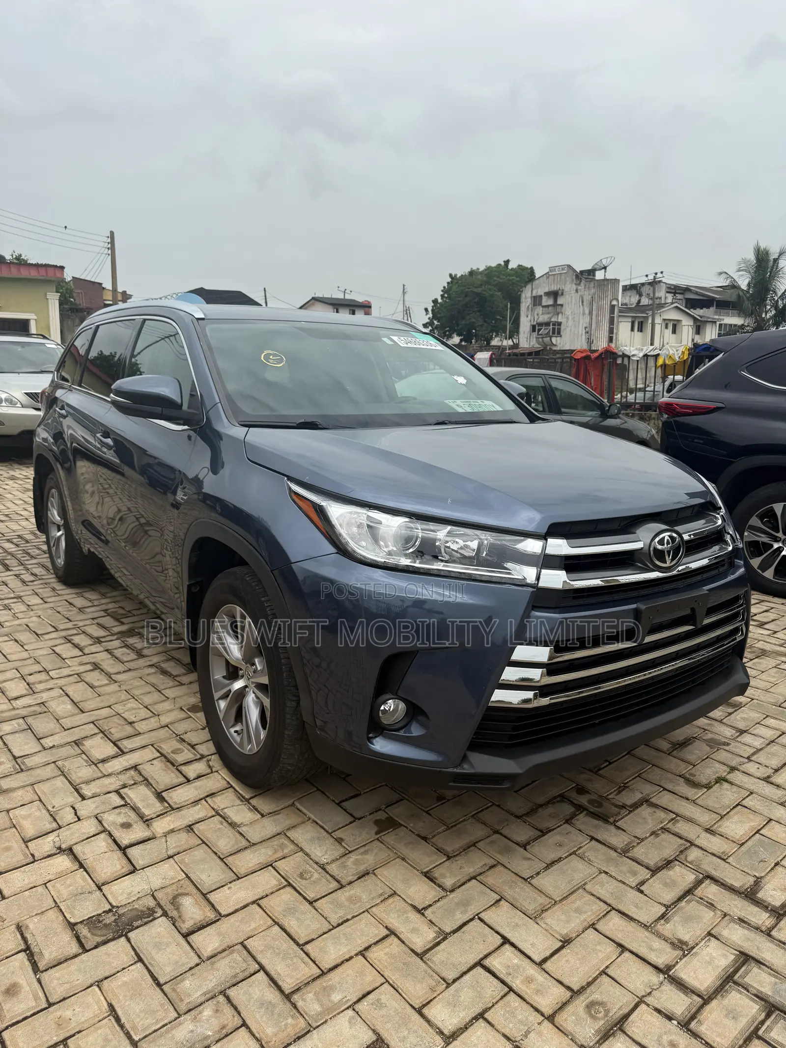 Toyota Highlander XLE 4dr SUV AWD (3.5L 6cyl 6A) 2015 Blue