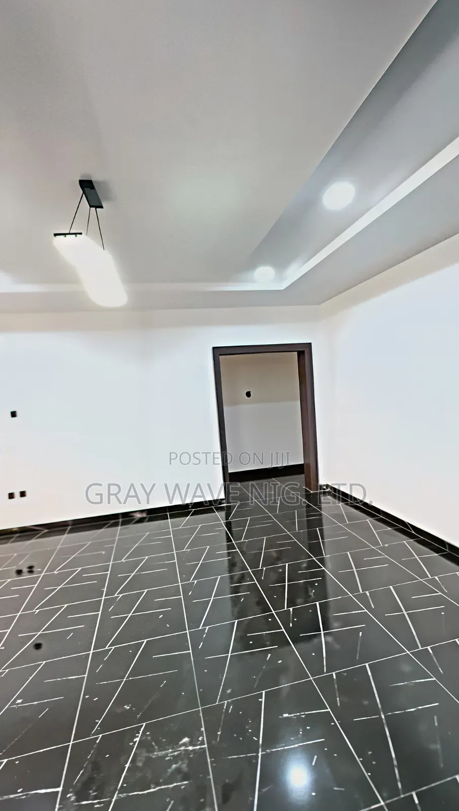 3bdrm Block of Flats in Wuye for rent