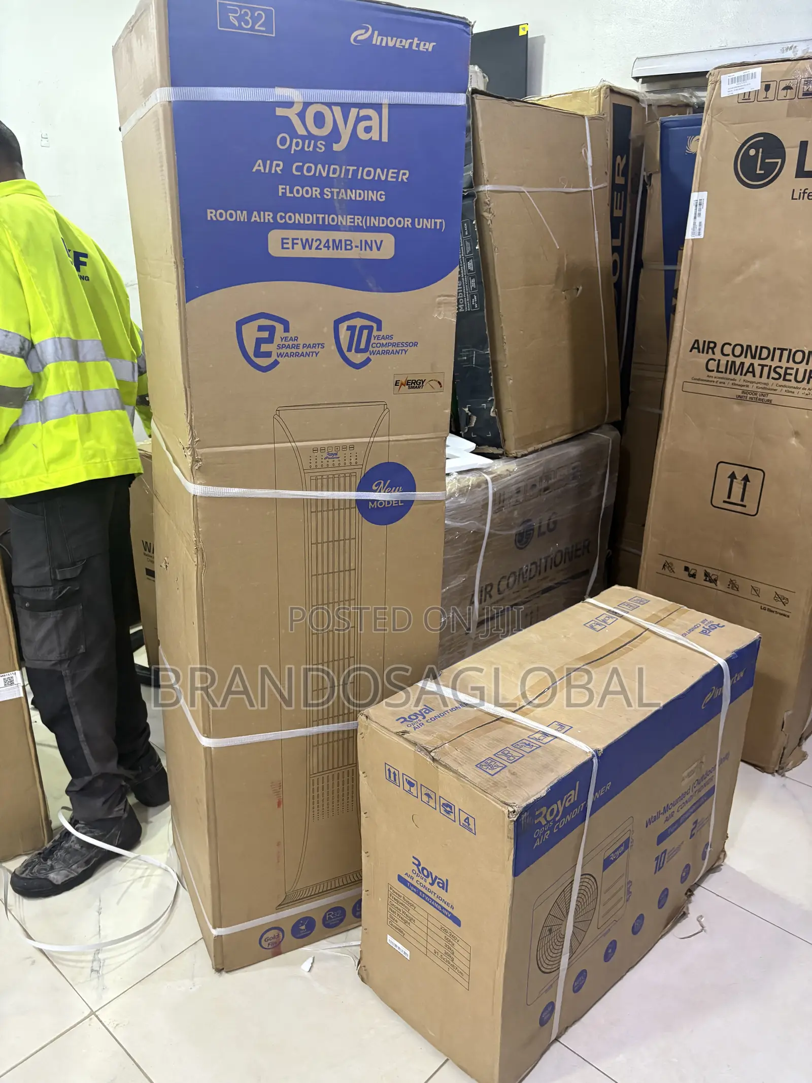 Royal EFW24MB-INV 3HP Floor Standing AC