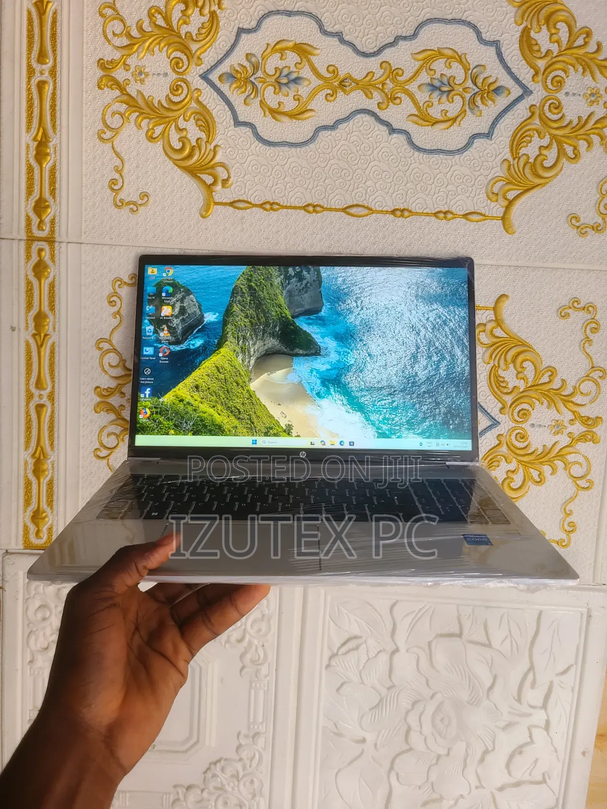 Laptop HP 15-dw0037wm 8GB Intel Core i5 SSD 256GB