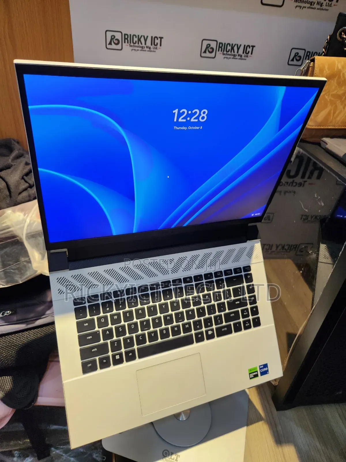 Laptop Dell G16 7630 16GB Intel Core i7 SSD 1T