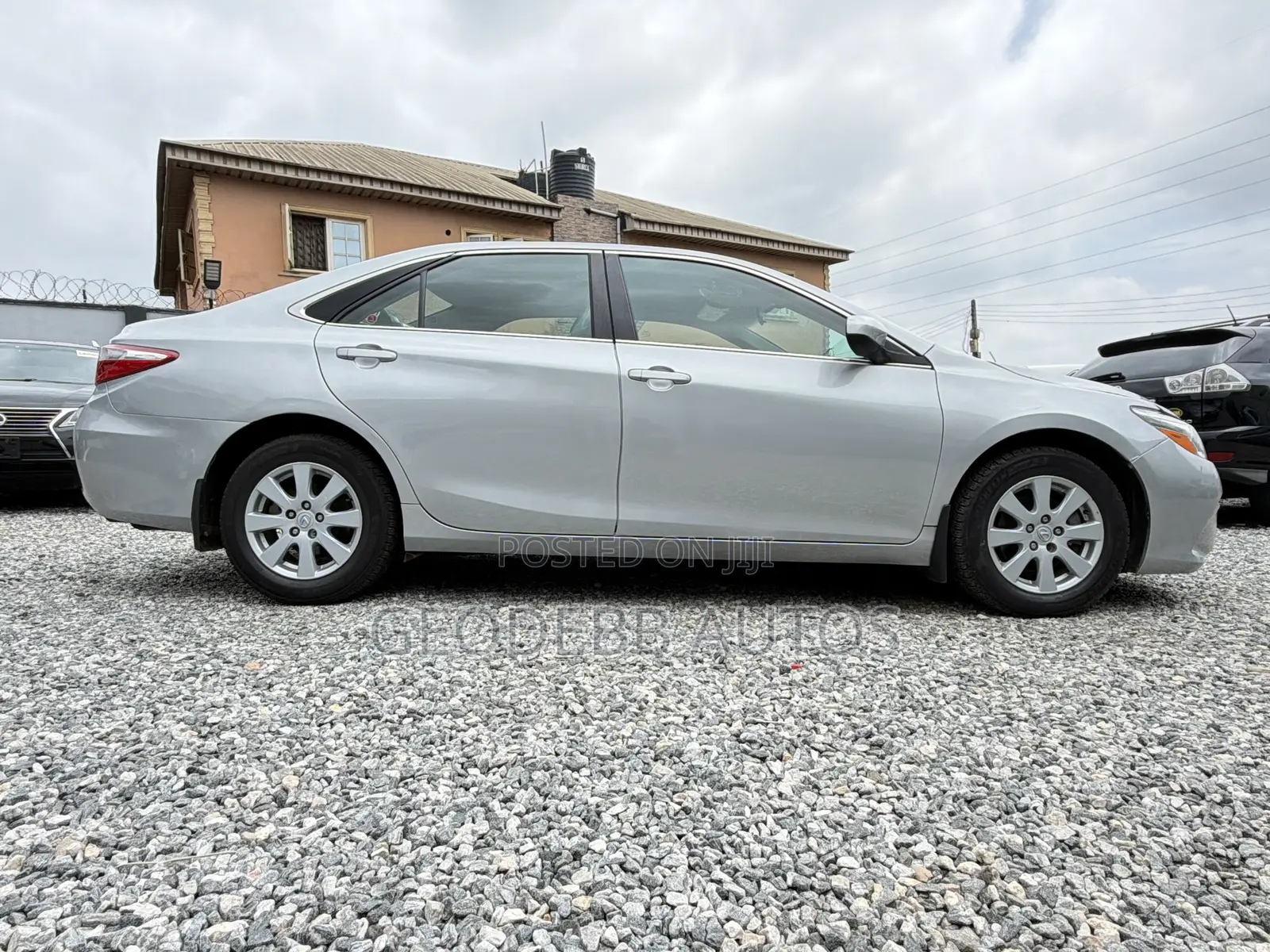 Toyota Camry 2015 Silver