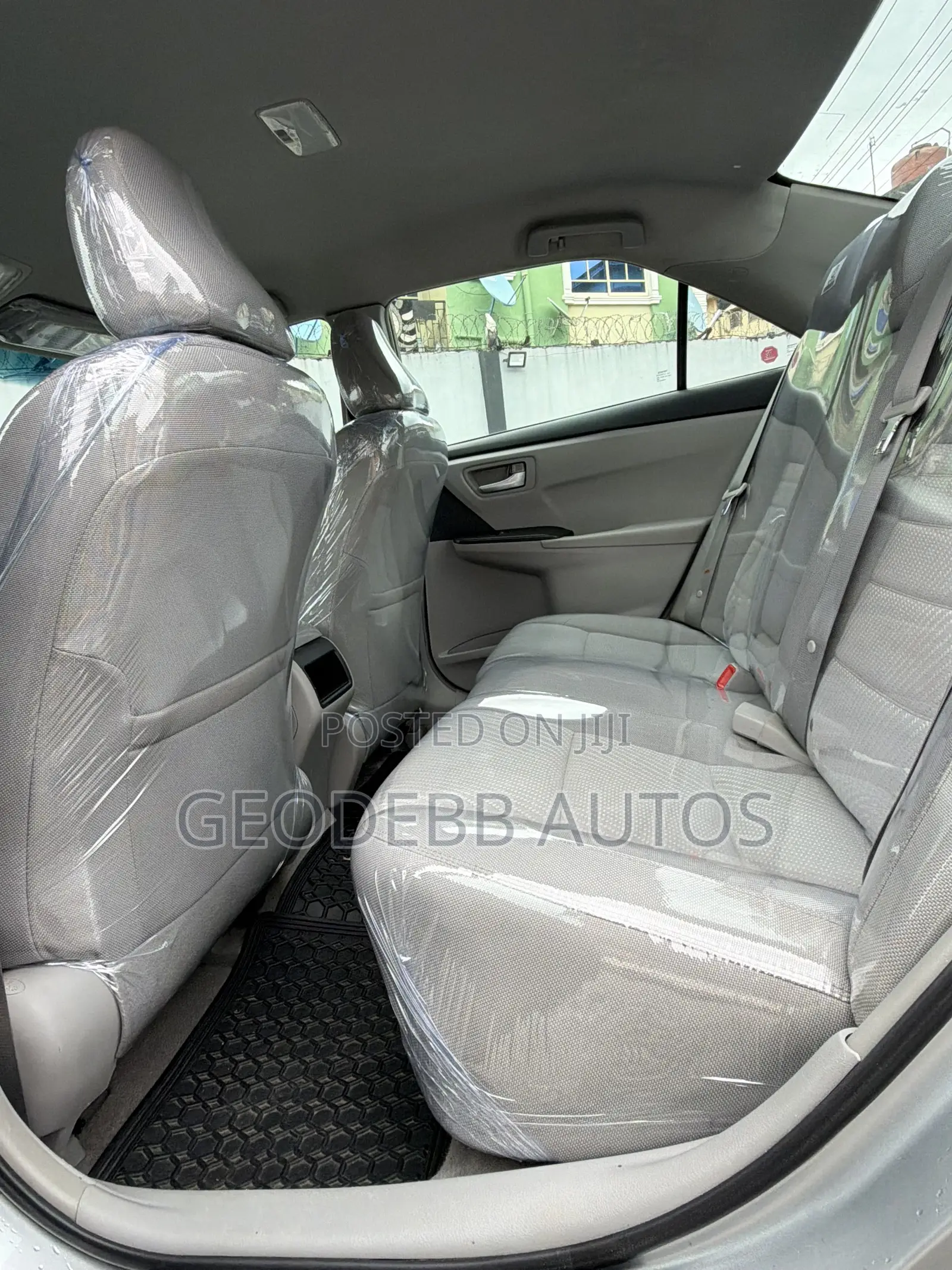 Toyota Camry 2015 Silver