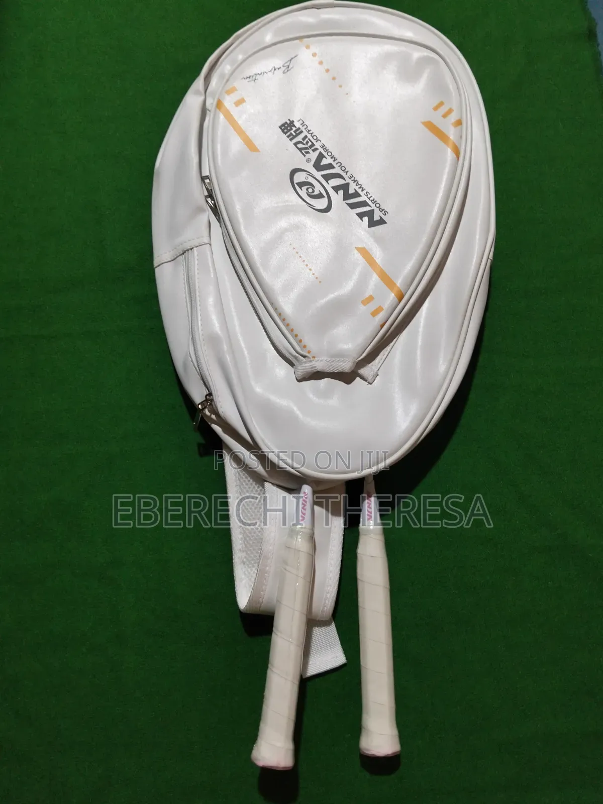 Newly Designed 2 in 1 Badminton Racket With Back Bag