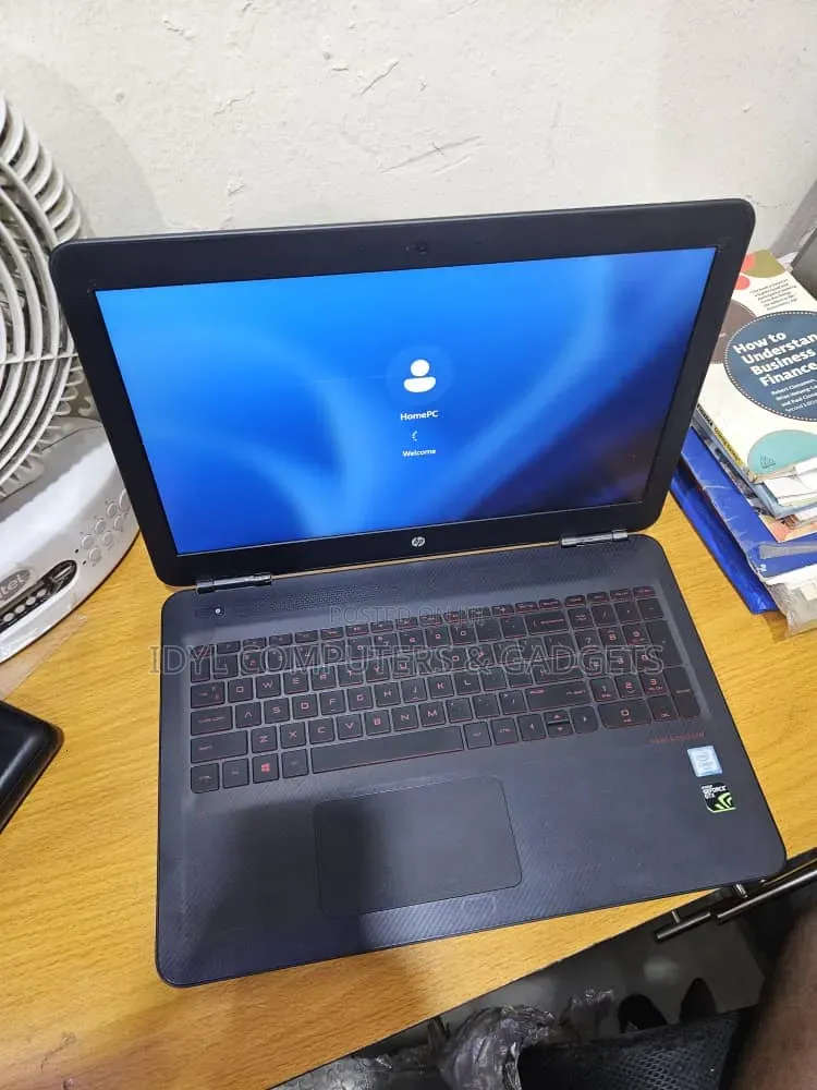 Laptop HP Omen 15-dh002nr 16GB Intel Core i7 HDD+SSD 1T