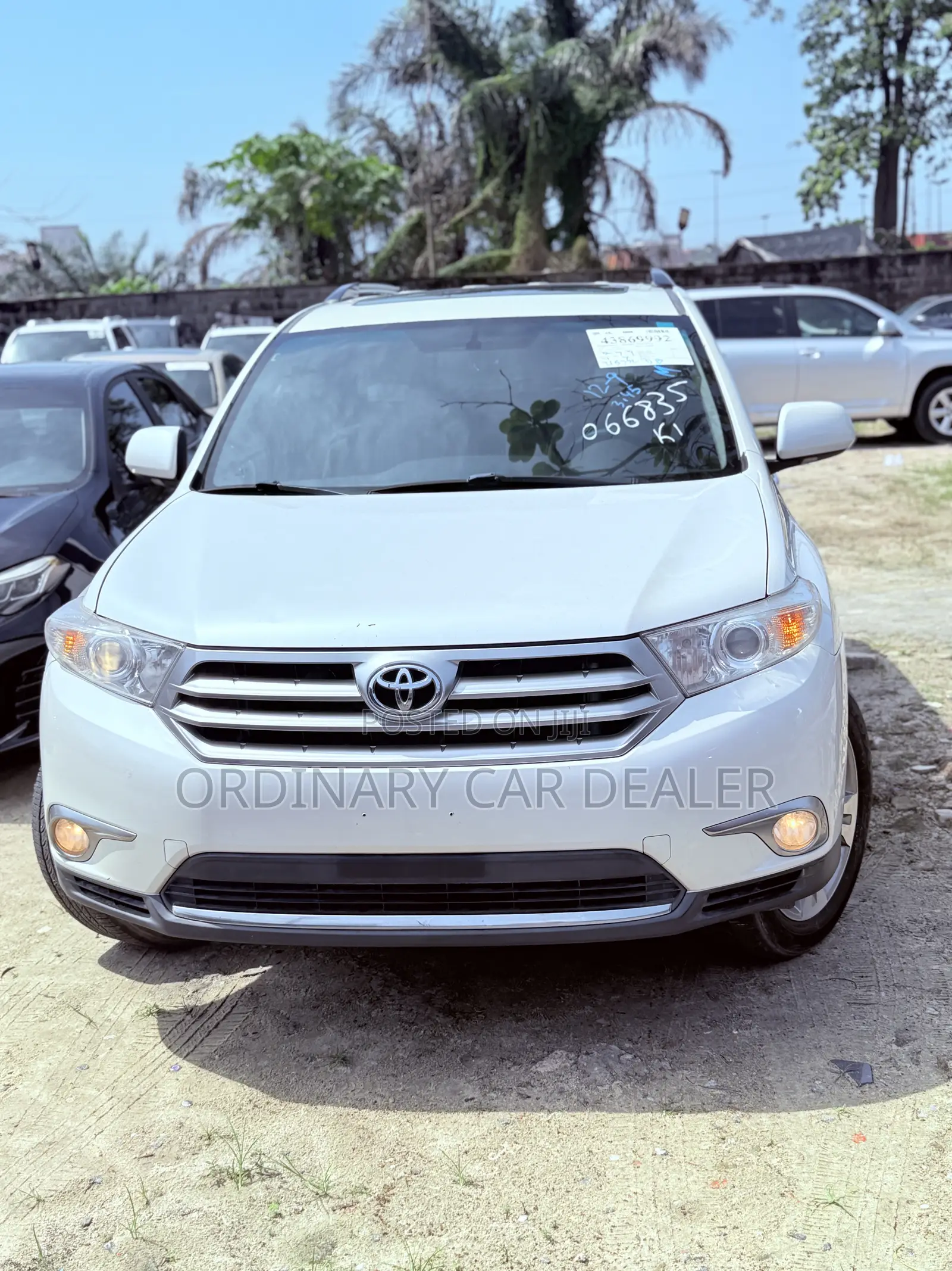 Toyota Highlander Limited 2012 White