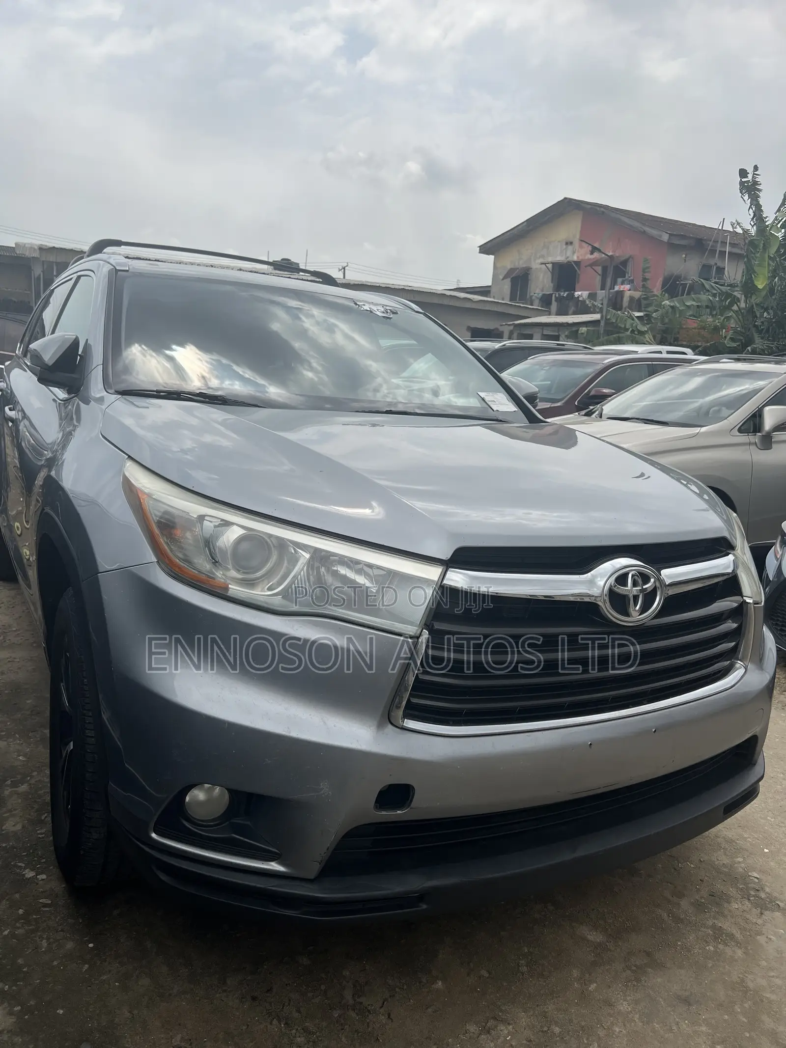 Toyota Highlander XLE V6 4x4 (3.5L 6cyl 6A) 2016 Gray
