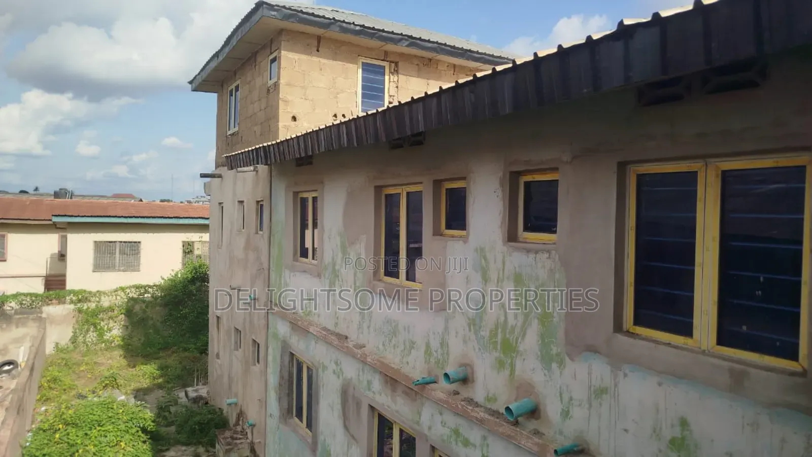 2bdrm Block of Flats in Ring Road for sale