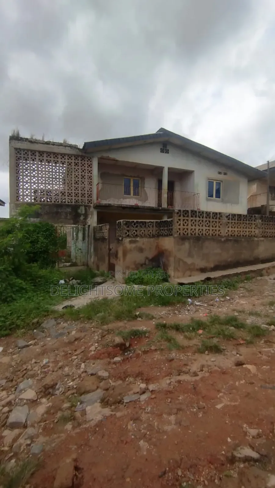 2bdrm Block of Flats in Ring Road for sale
